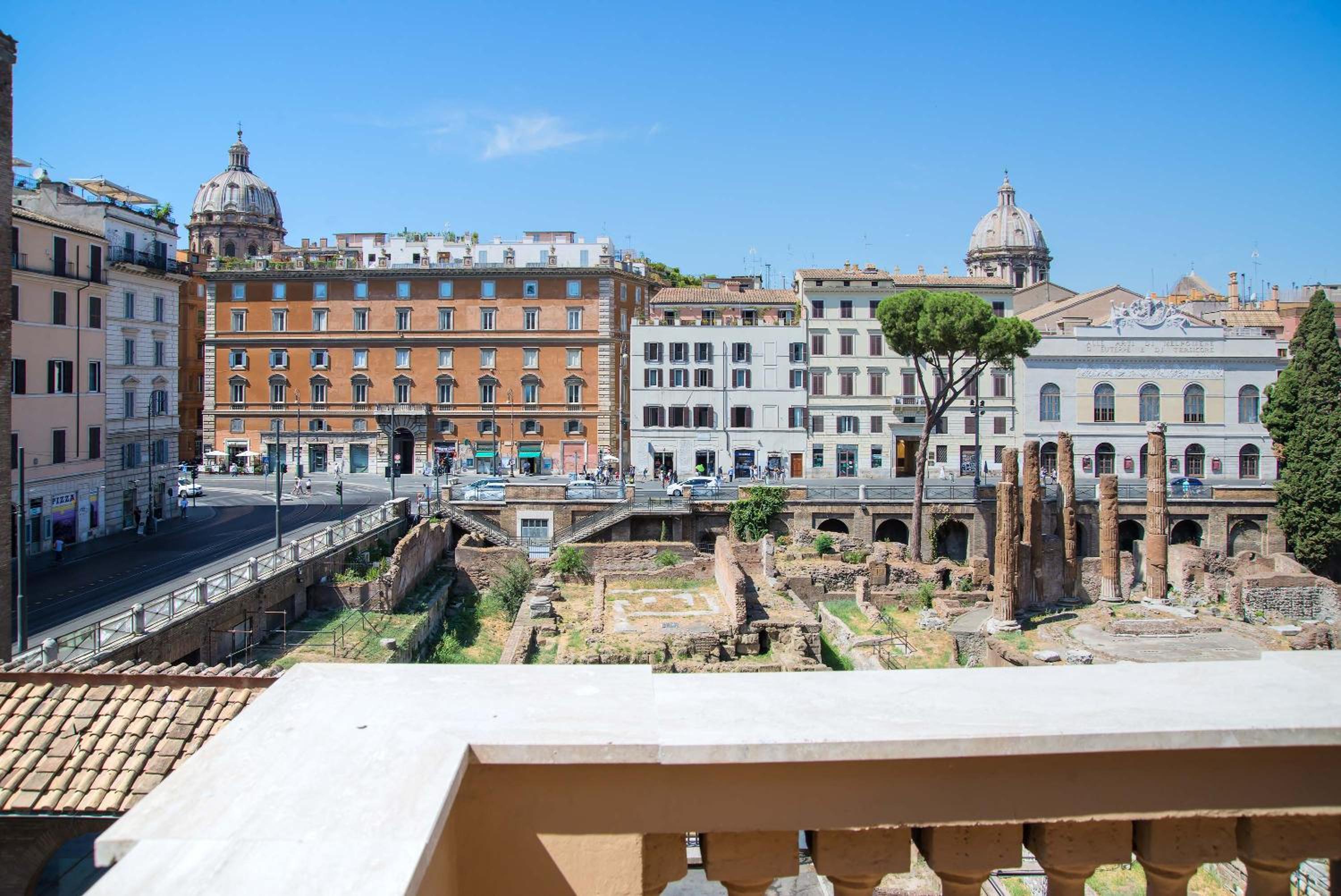Pantheon Caesar Relais