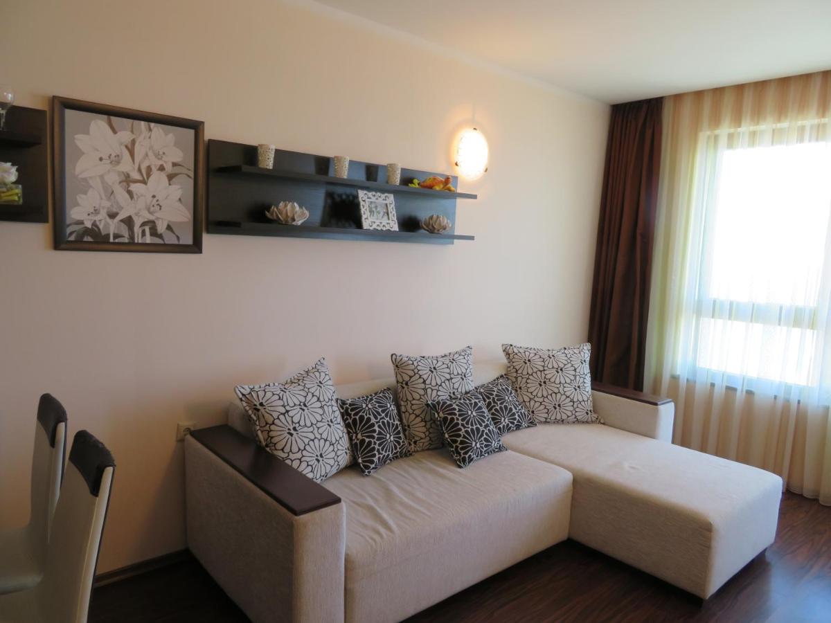 Sirena First Line Apartments