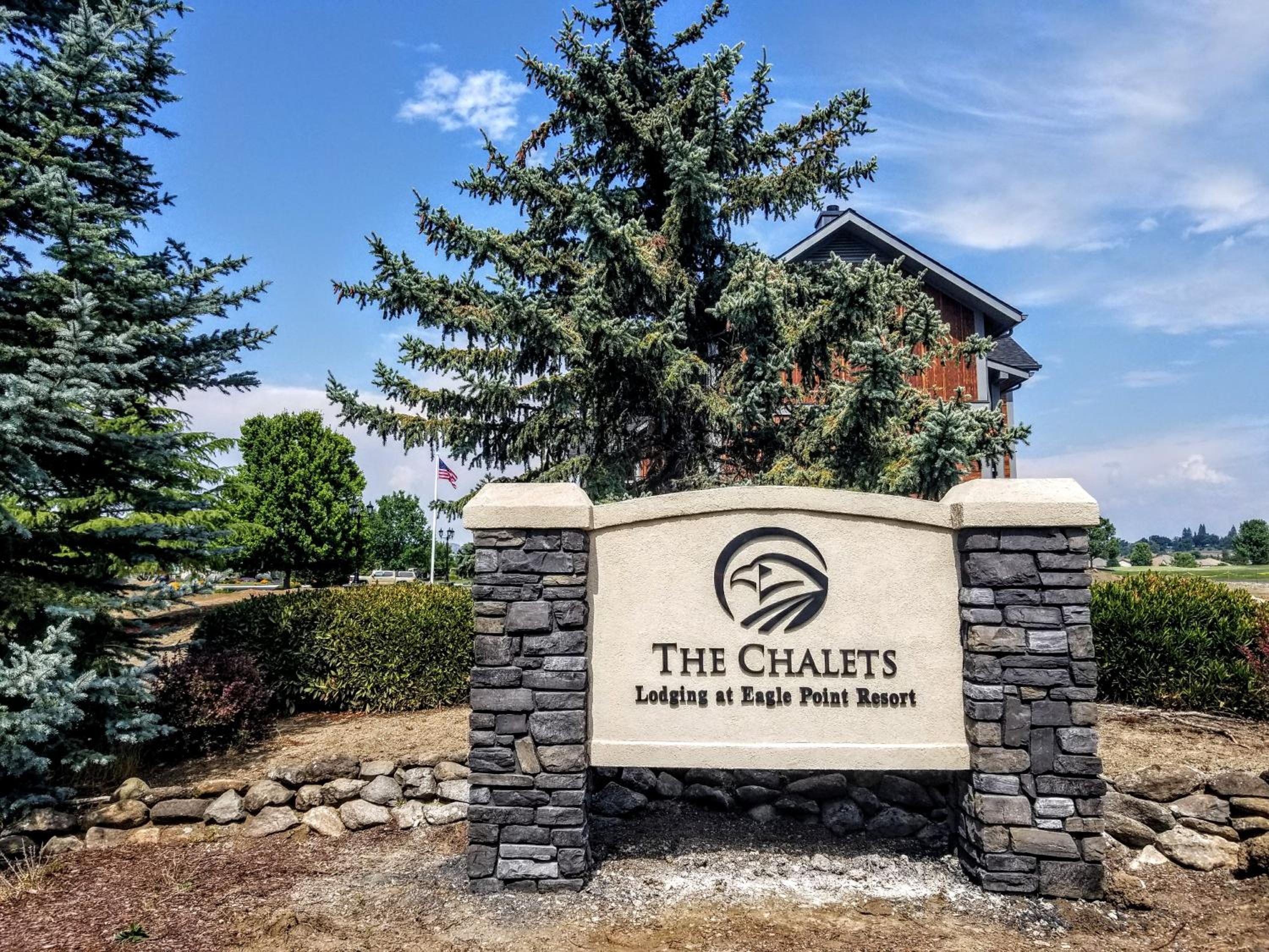 Medford Vacations - Resort at Eagle Point Golf Club Lodging - Property Image 22