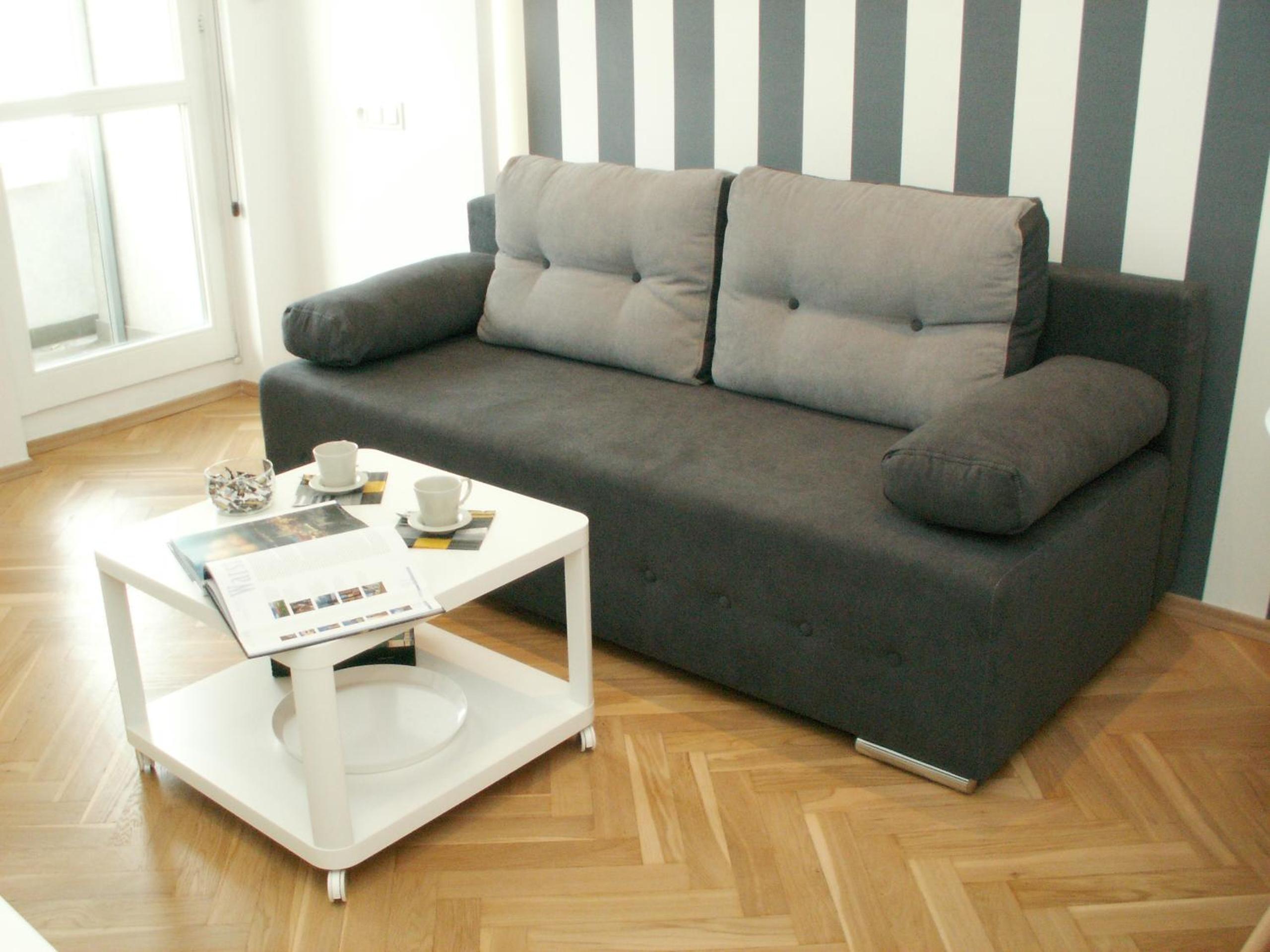 Old Town Grand Theatre Apartment view 4