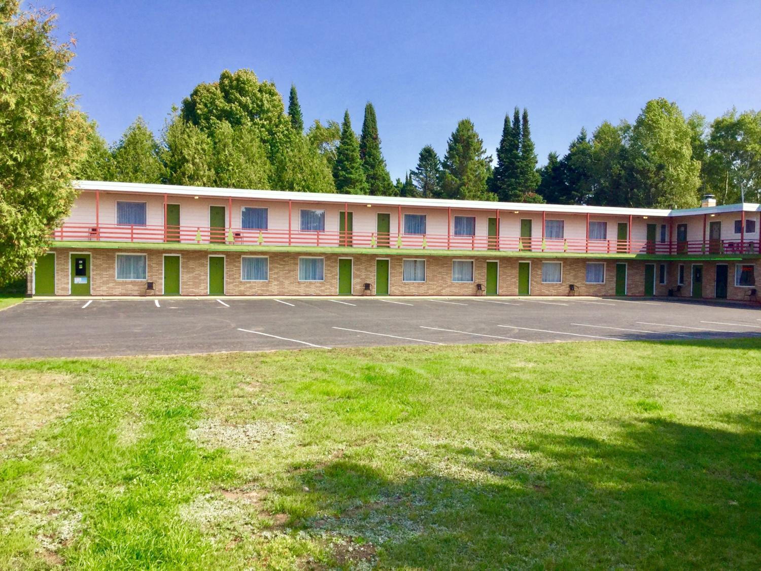 Cedars Motel