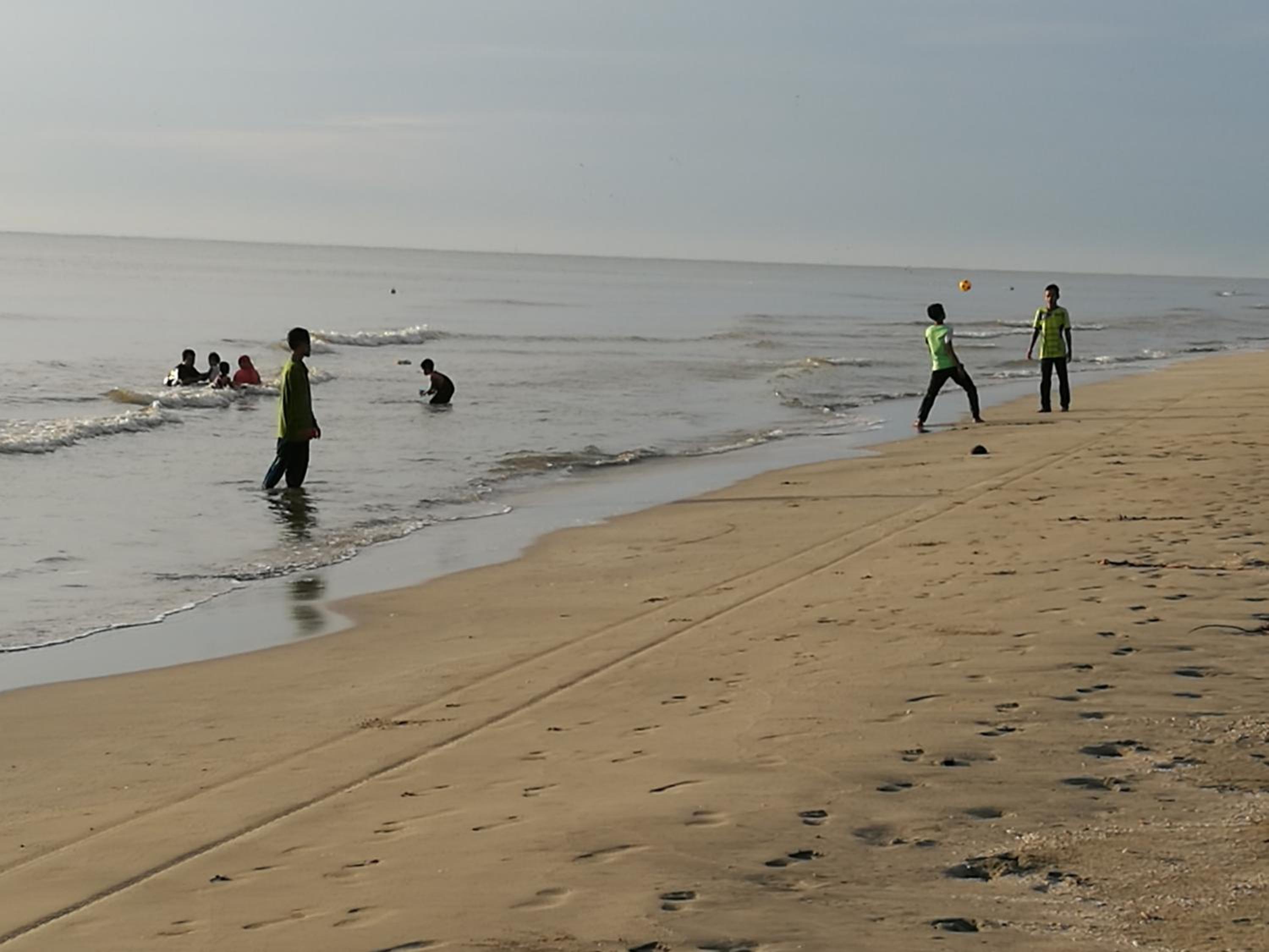 ALA Beach Lodge - Markisa Homestay photo 2