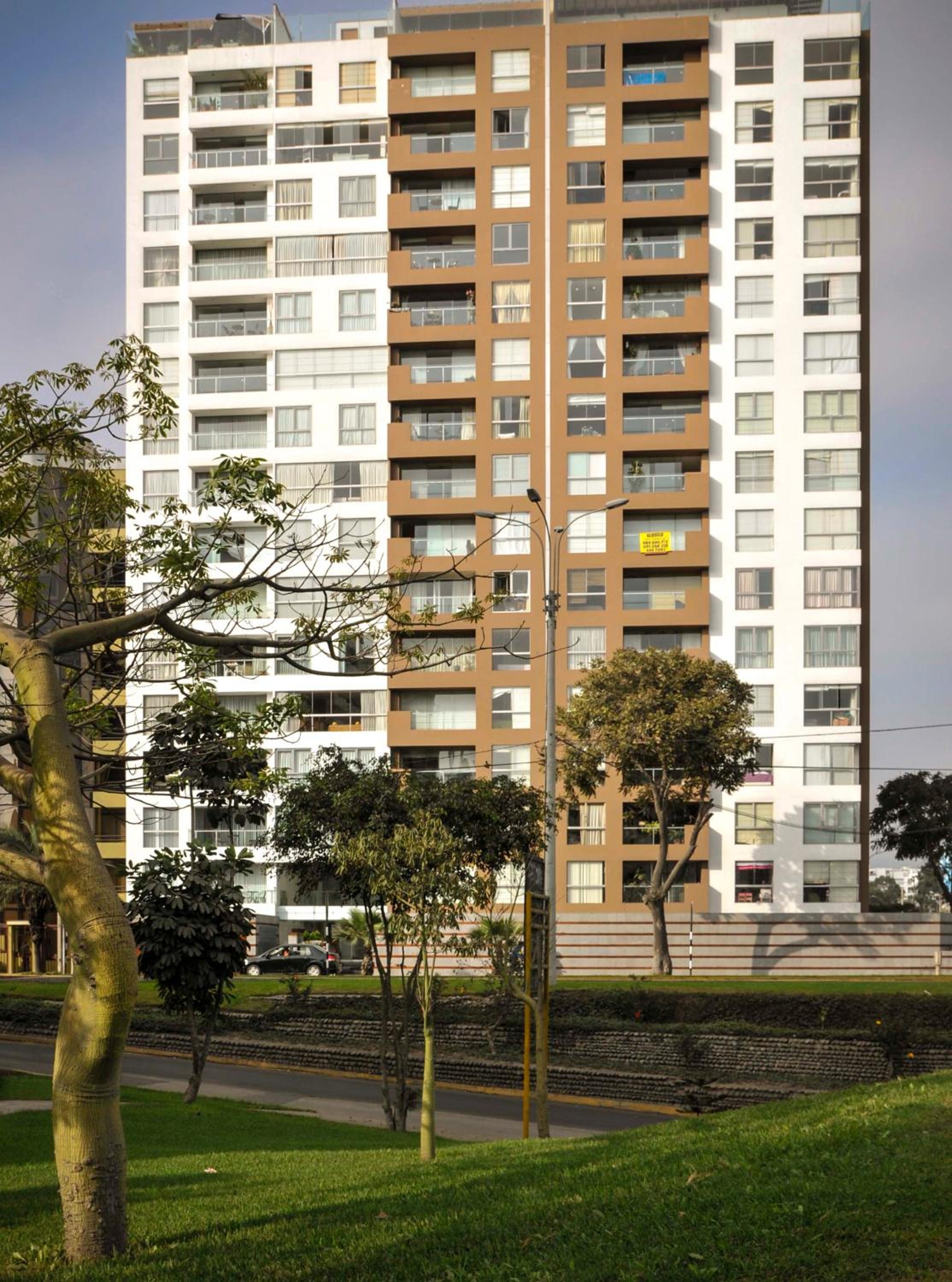 Miraflores Apartments 109 Tejada Ave by Private Host