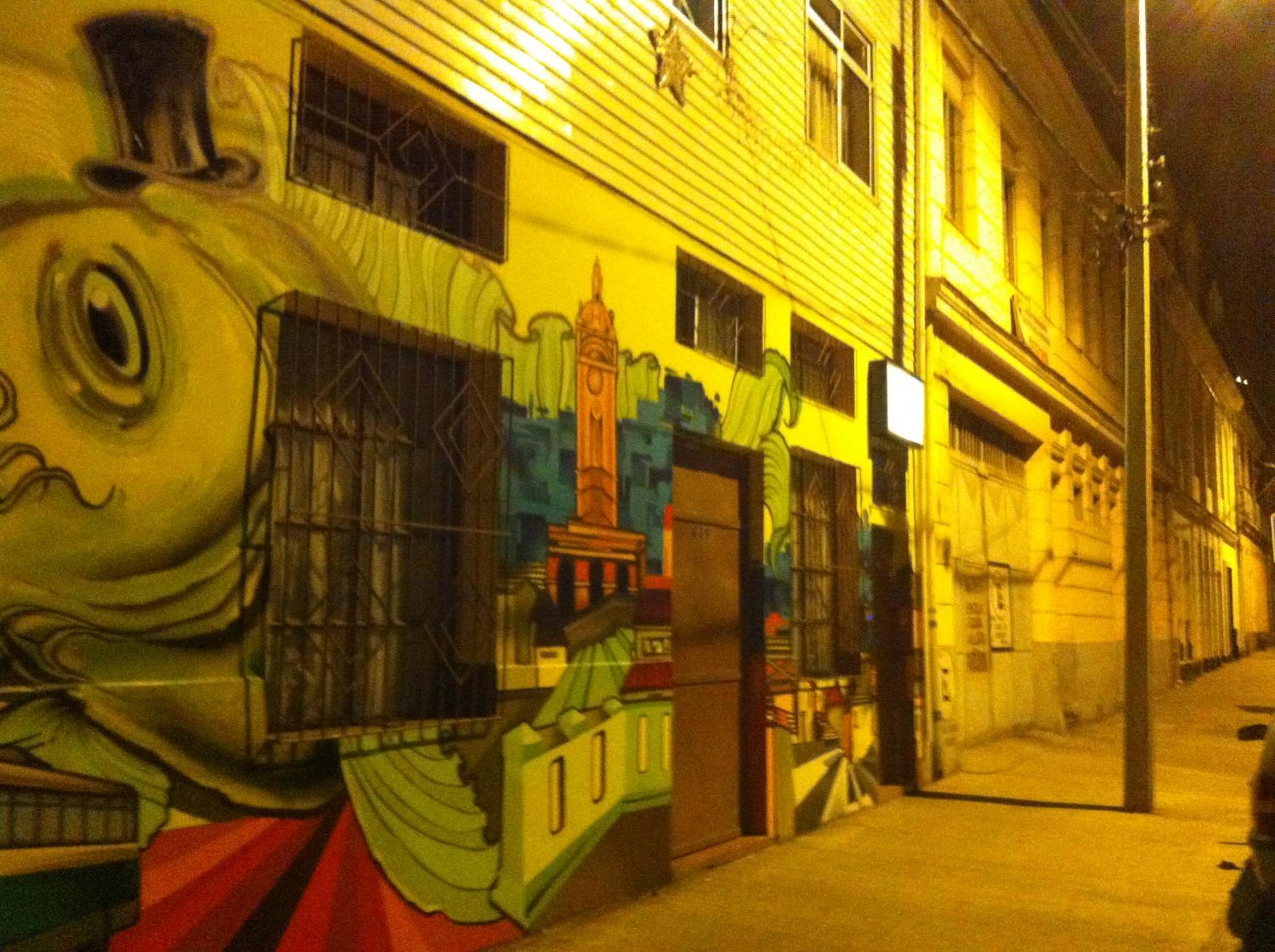 Hostal Tricontinental