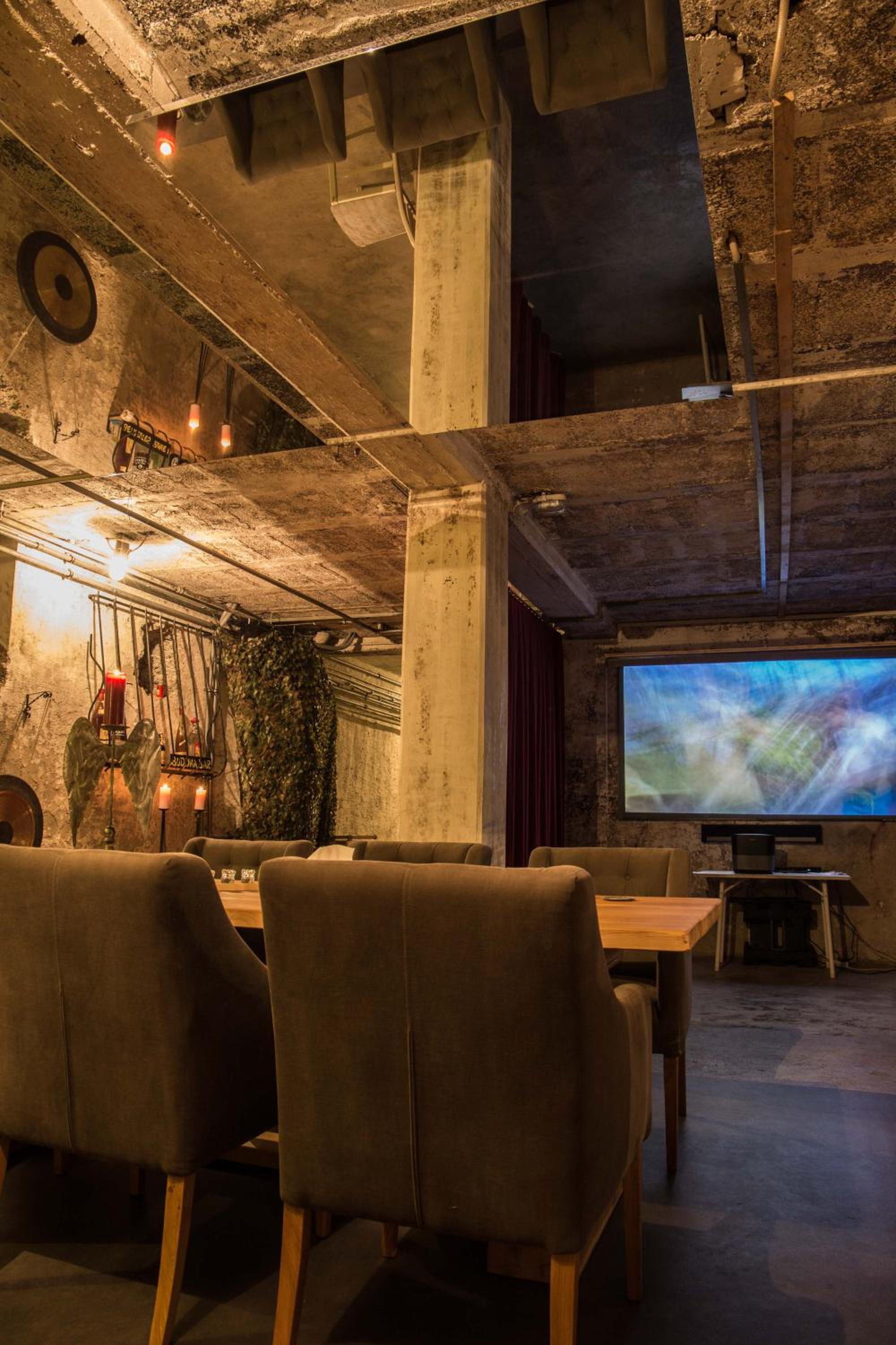 meeting & event spaces