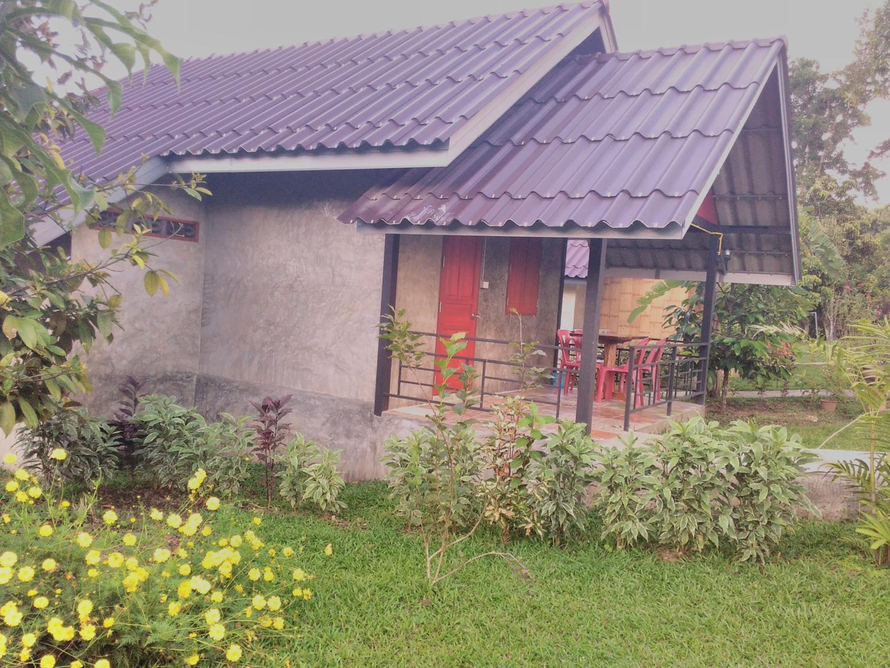 Ban Suan Sukjai Mae Sariang view 2
