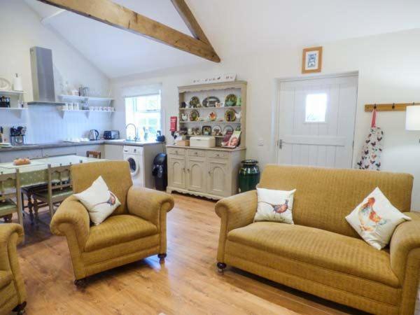Brooksides Byre Durham Country Cottage view 4