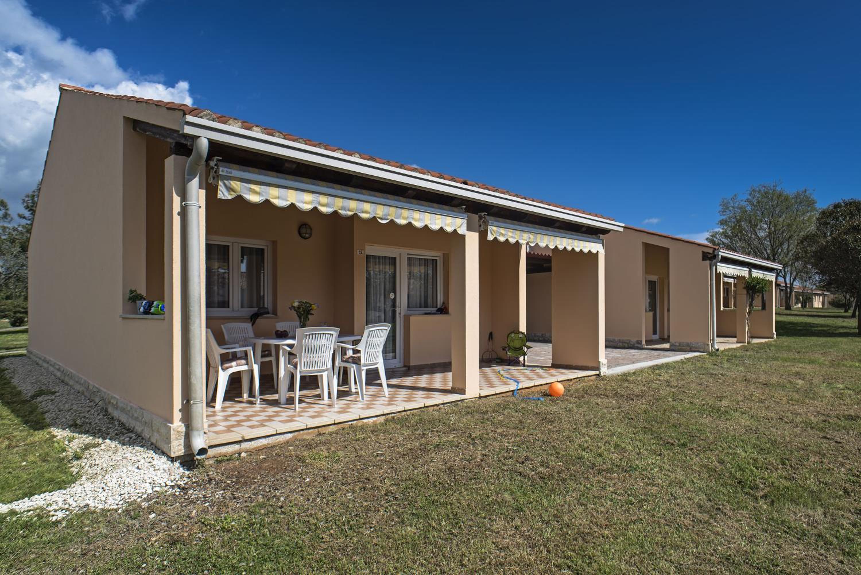 Holiday Centre Bi village