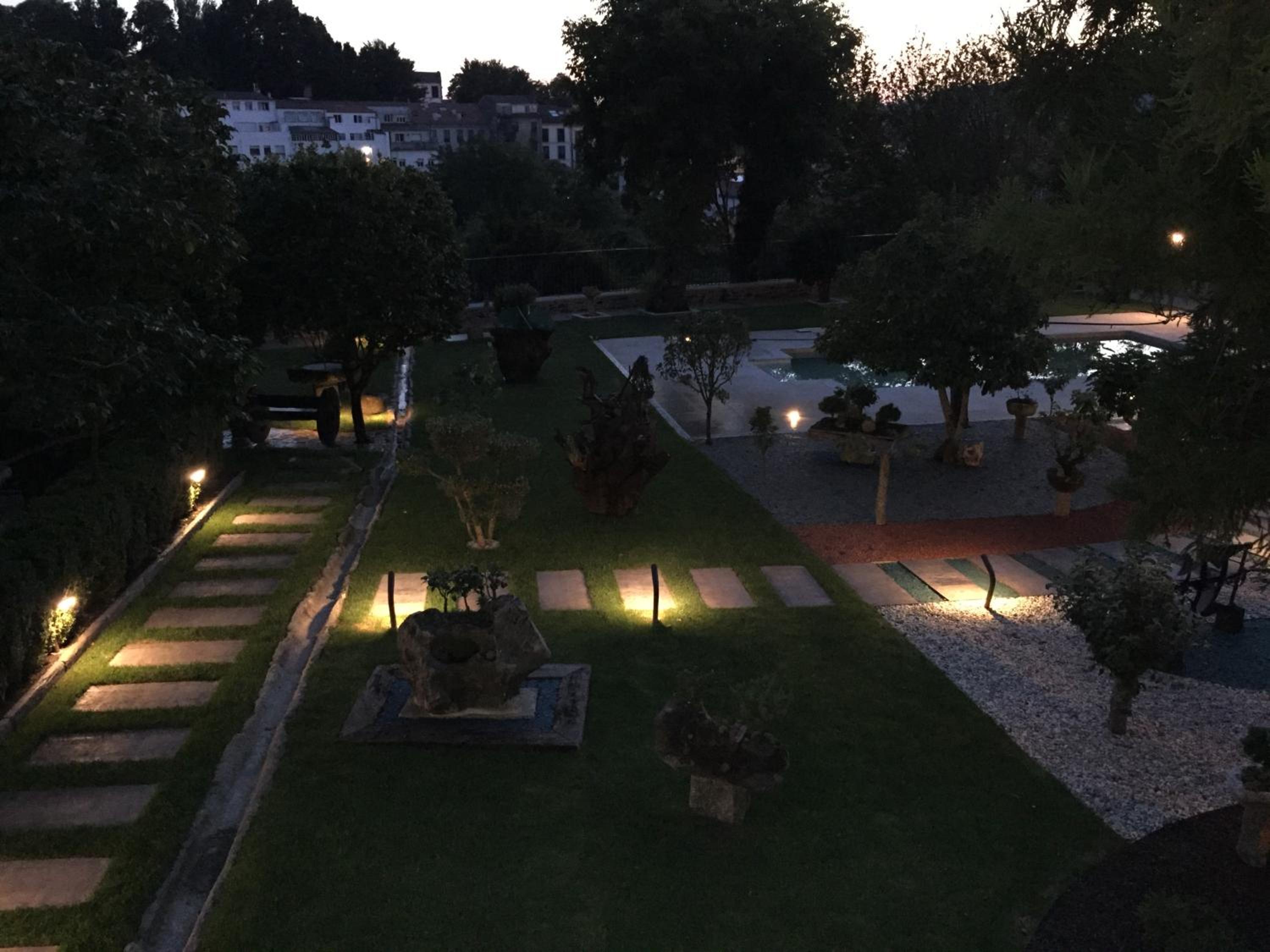 Photo 16