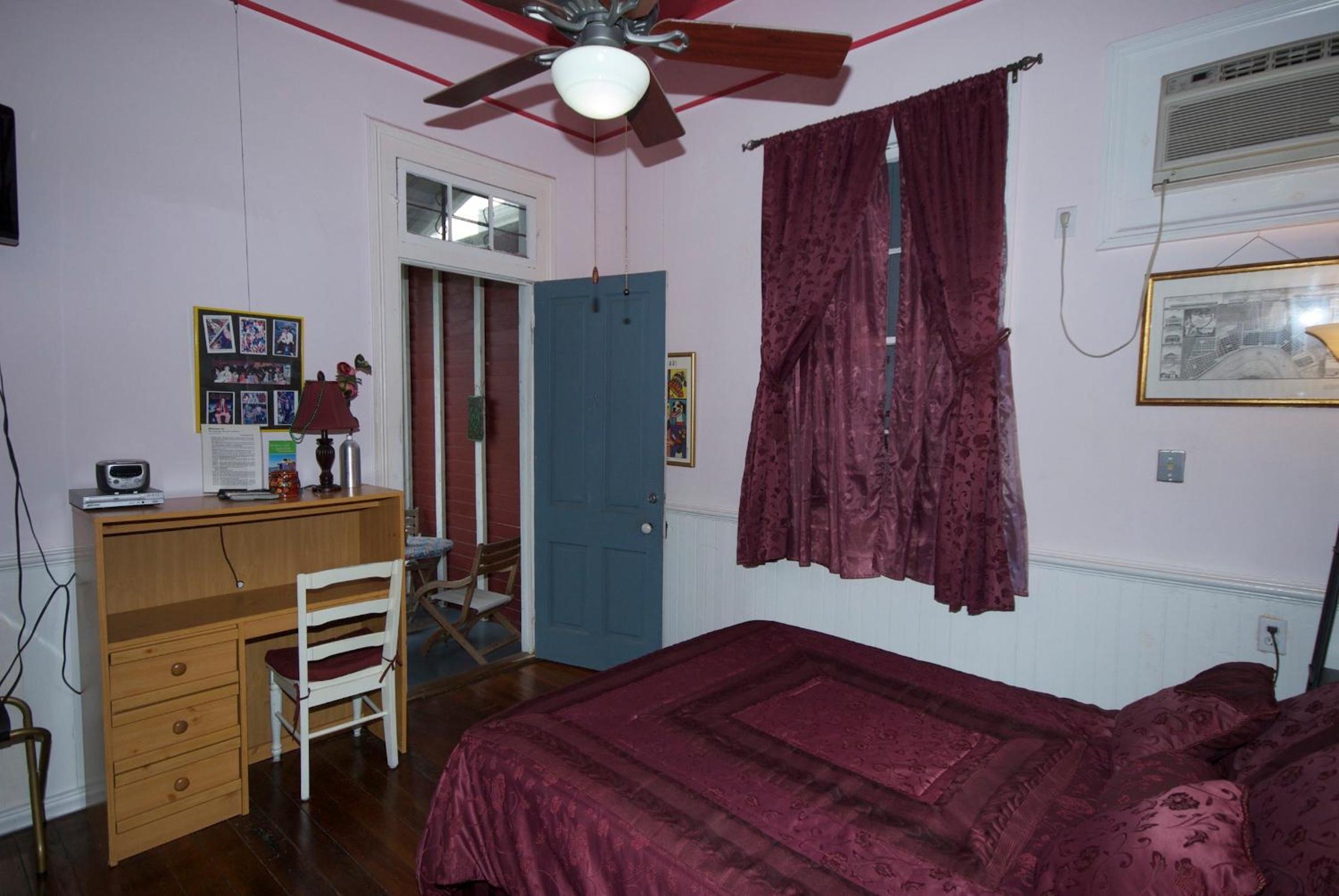 Photo 24