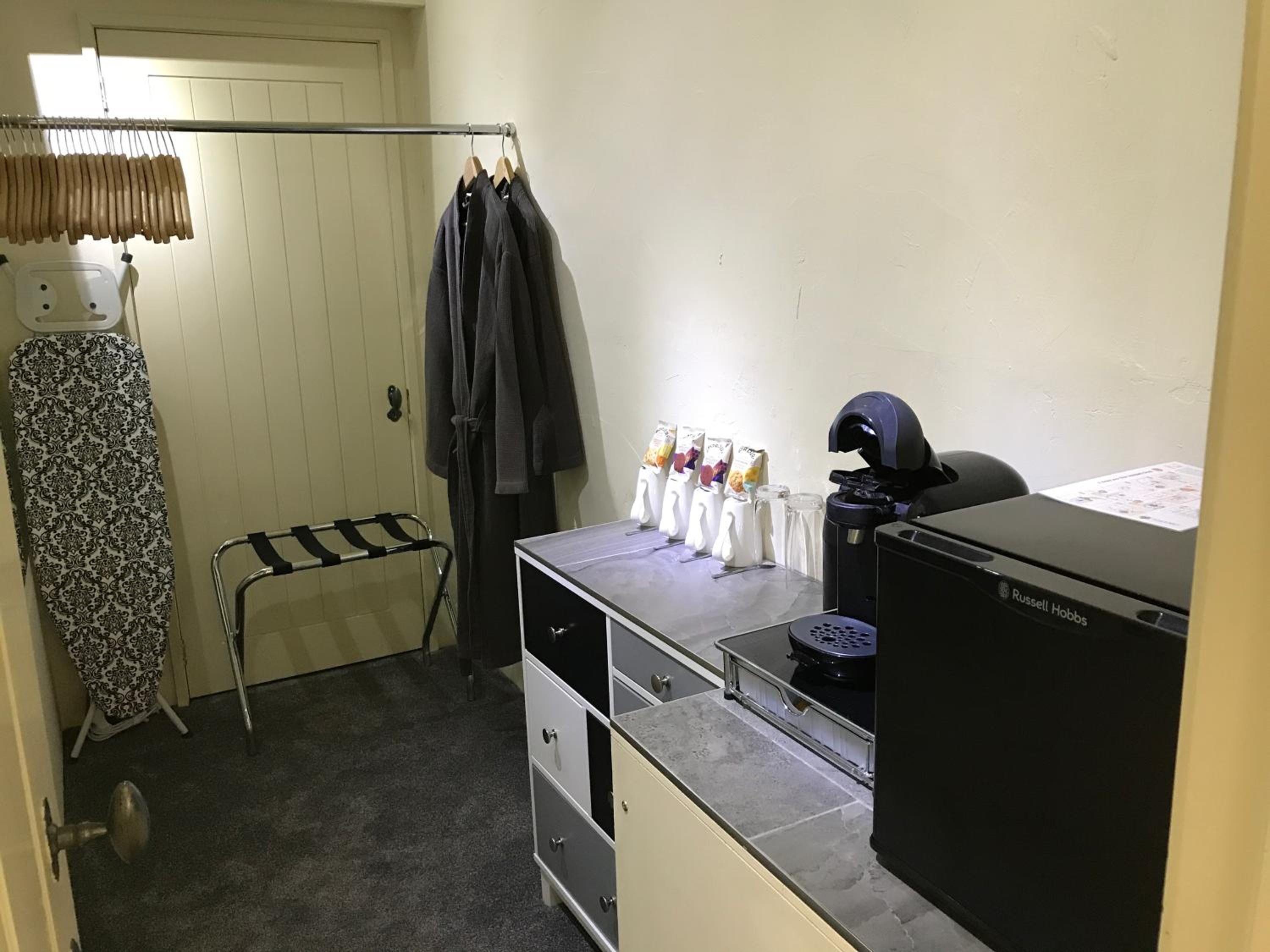 Photo 18