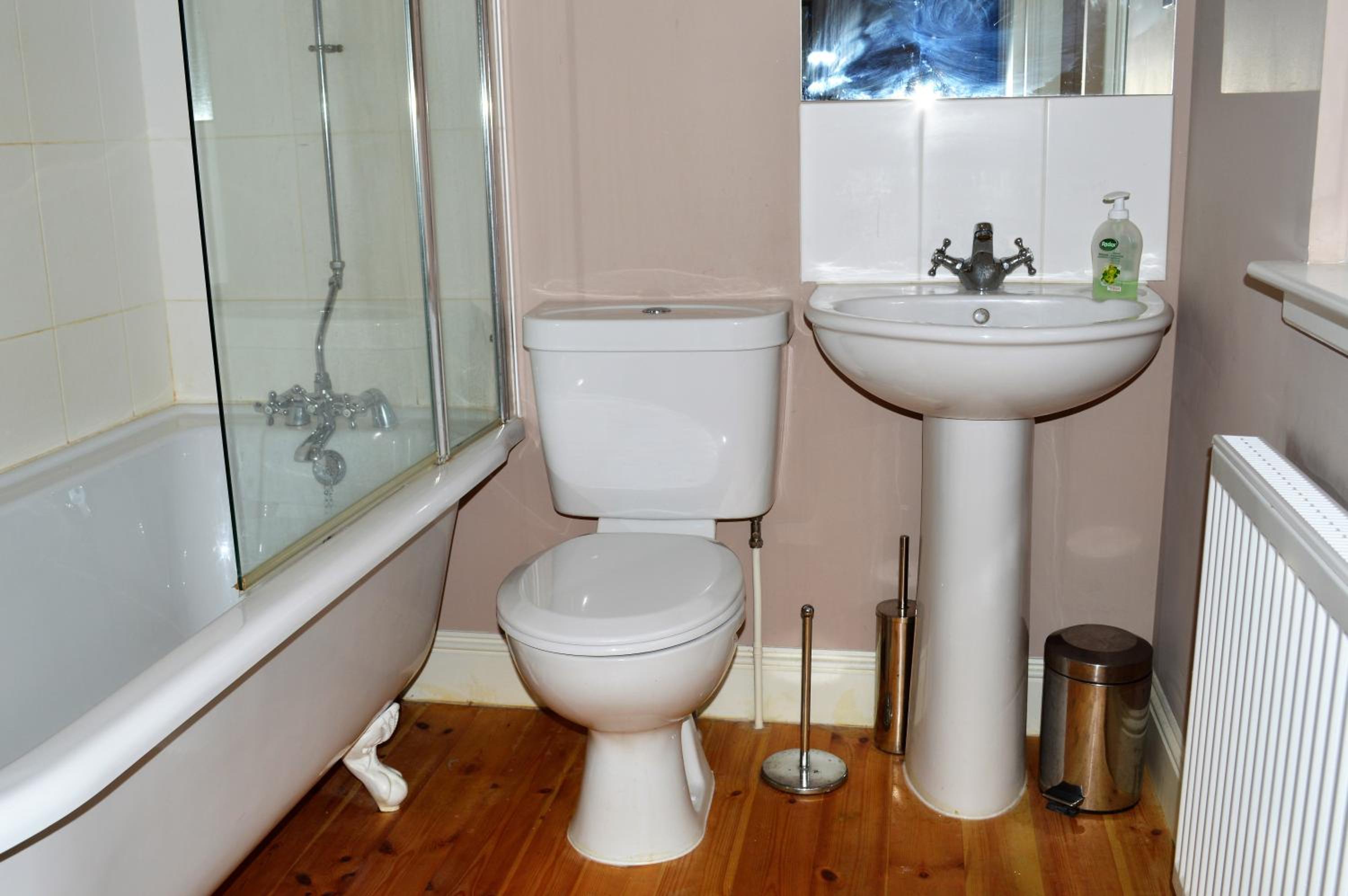 Photo 10