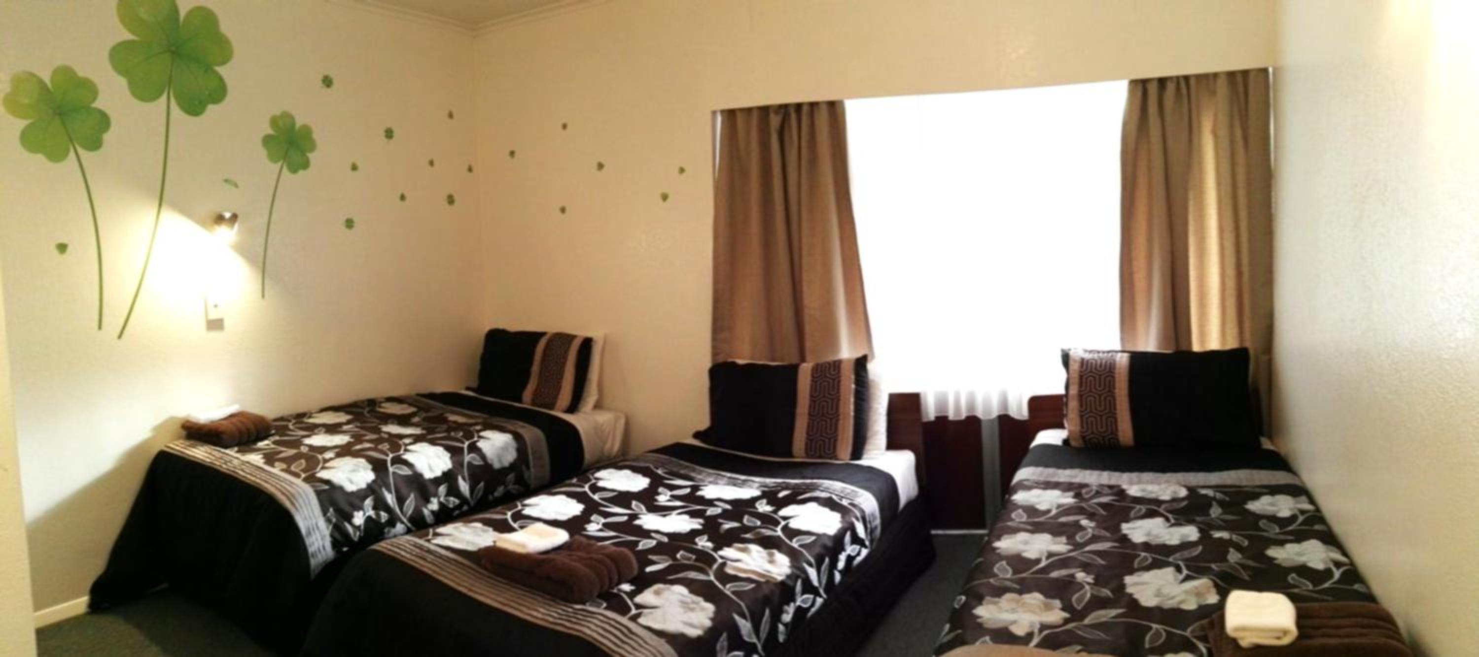 Cambrian Lodge Motel