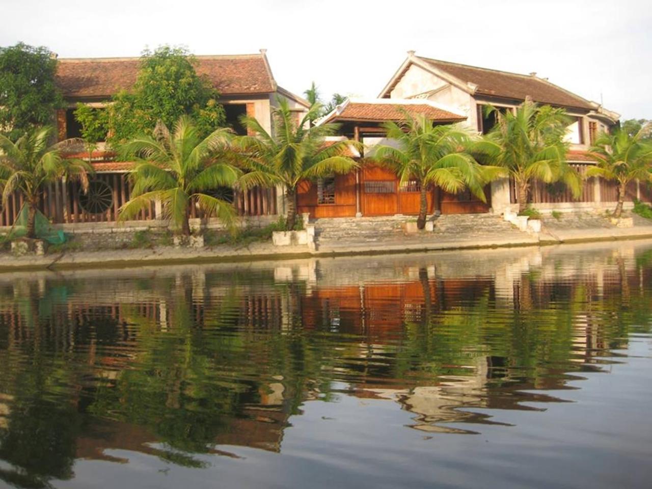 Lys Homestay