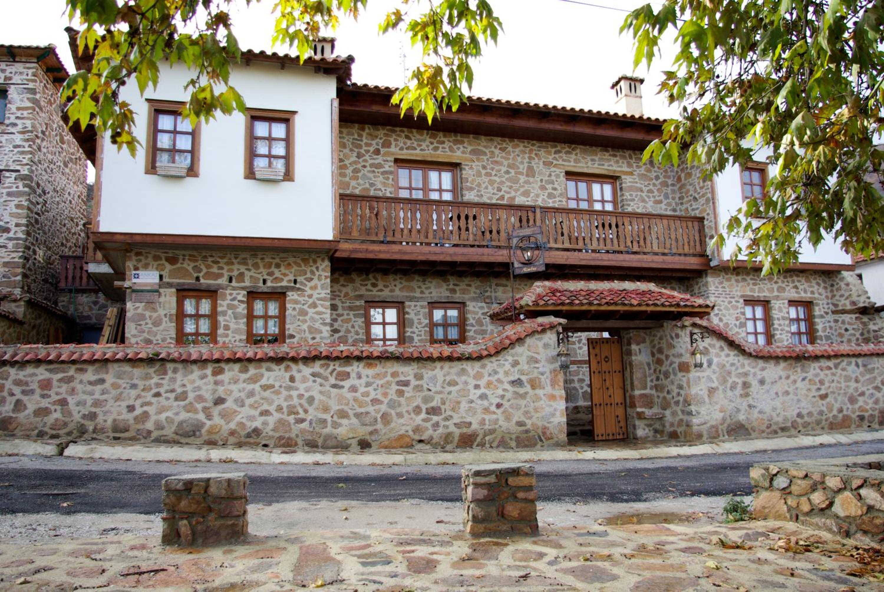 Photo 42