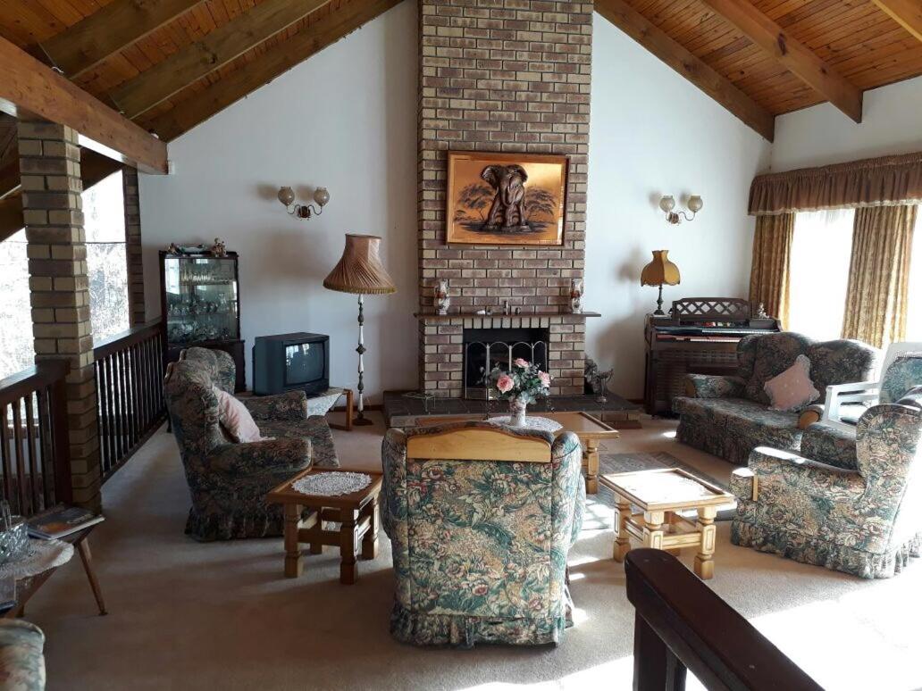 Arbuckle House view 5