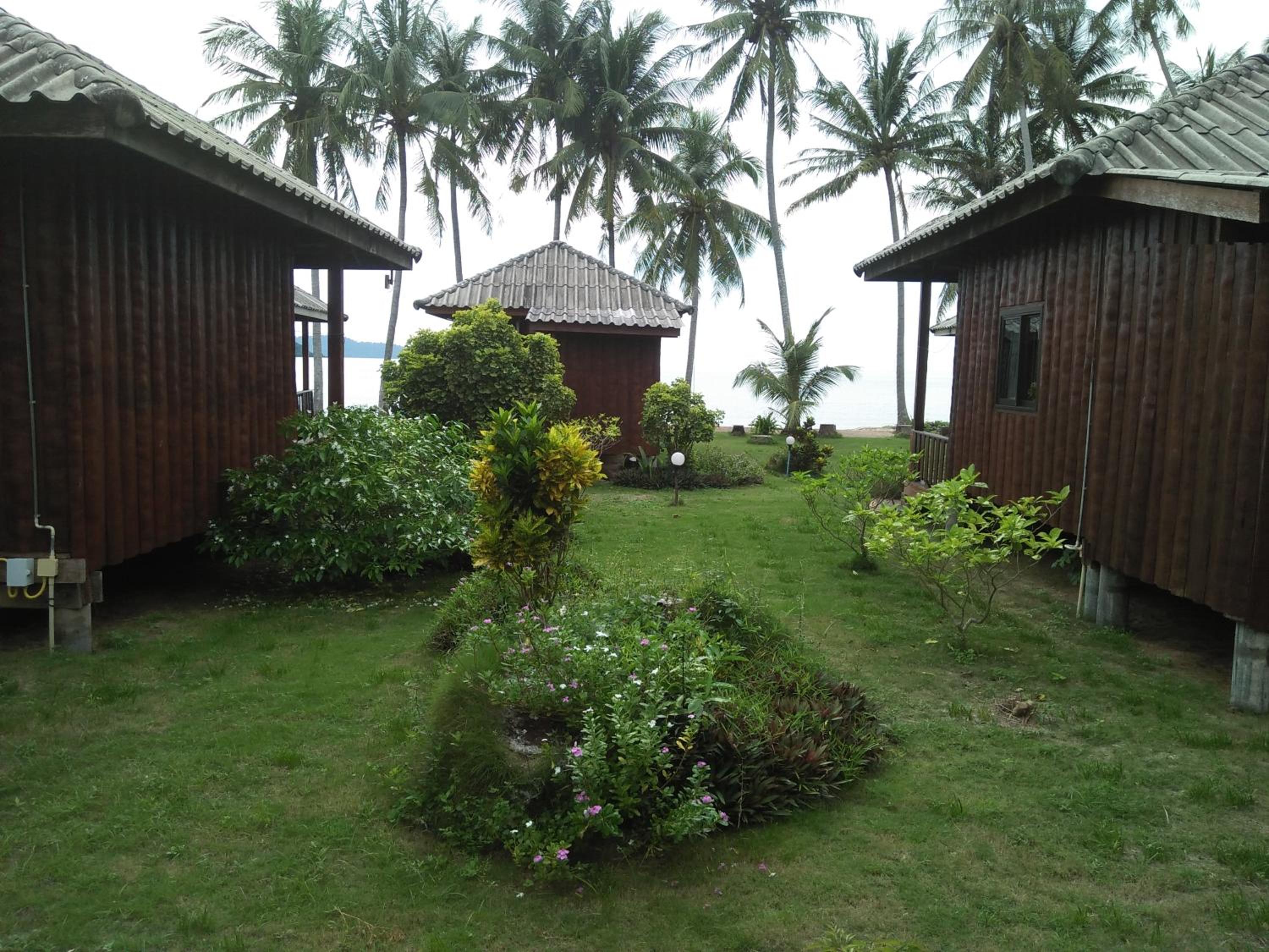 Happy Days Resort