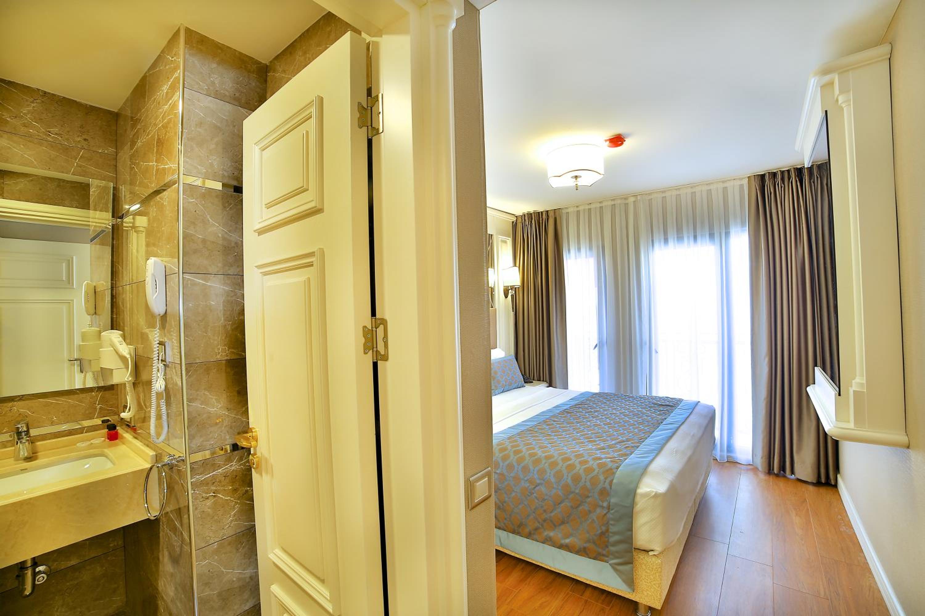 Beethoven Otel & Süit - Image 29