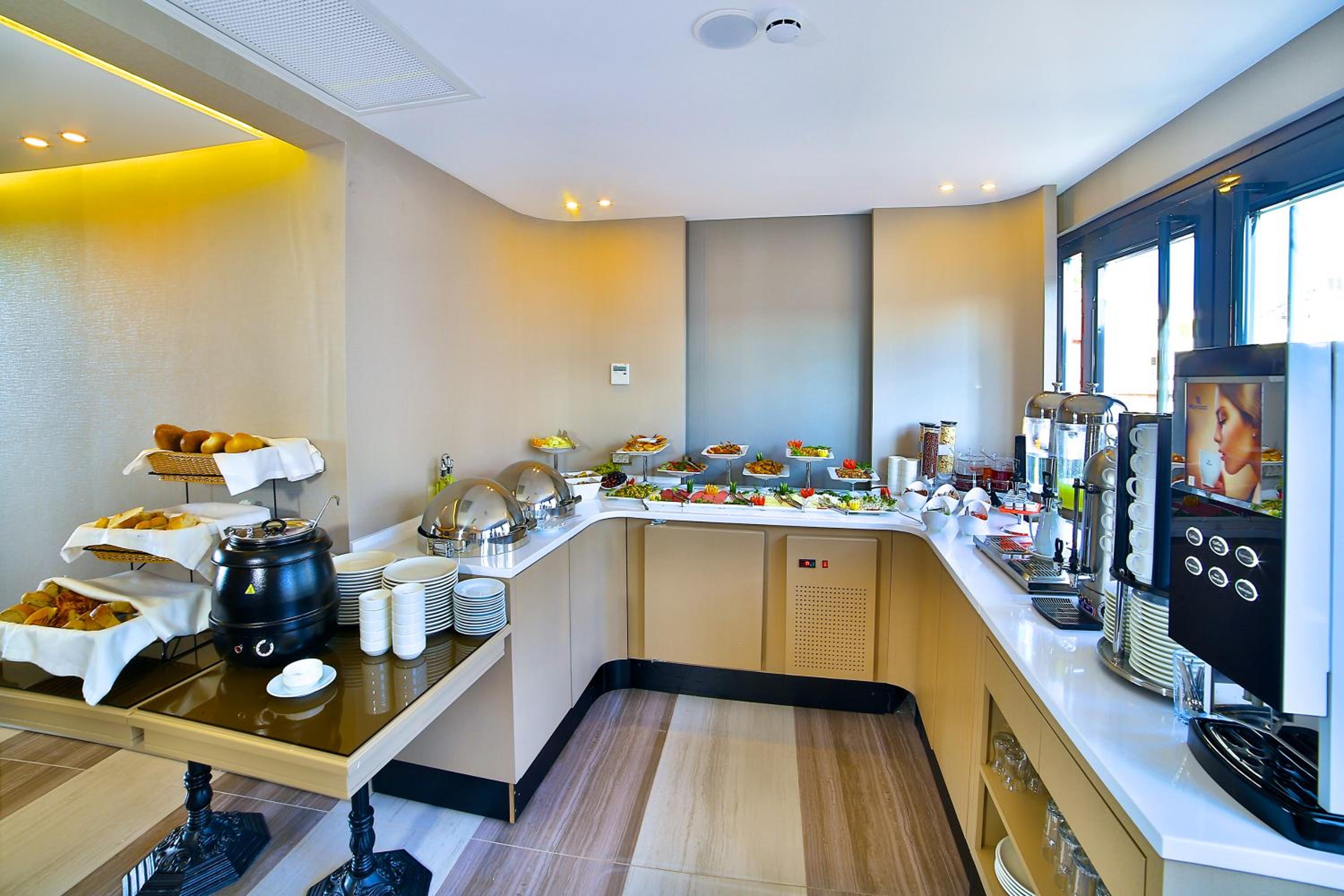 Beethoven Otel & Süit - Image 7