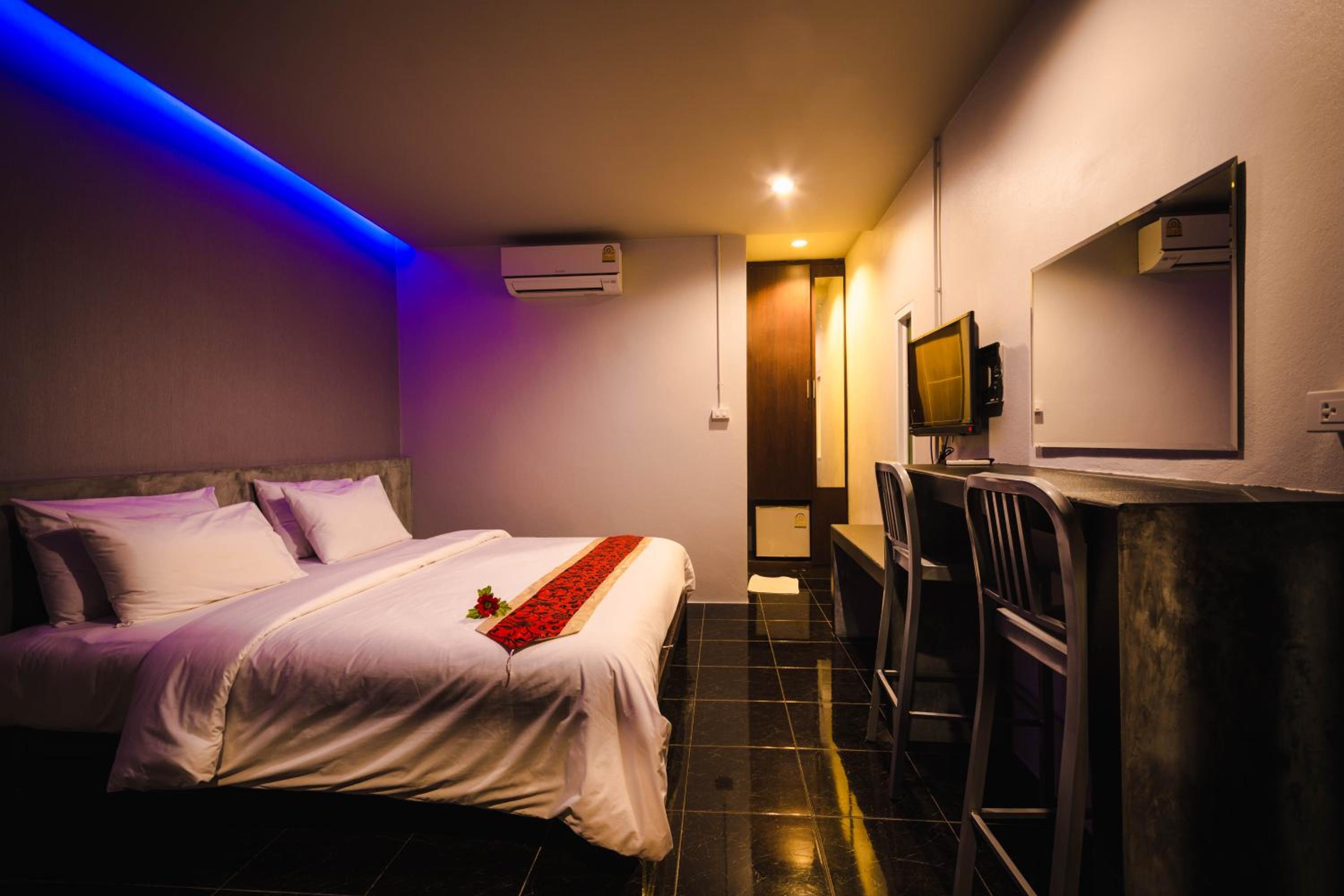 Loma Place aonang krabi