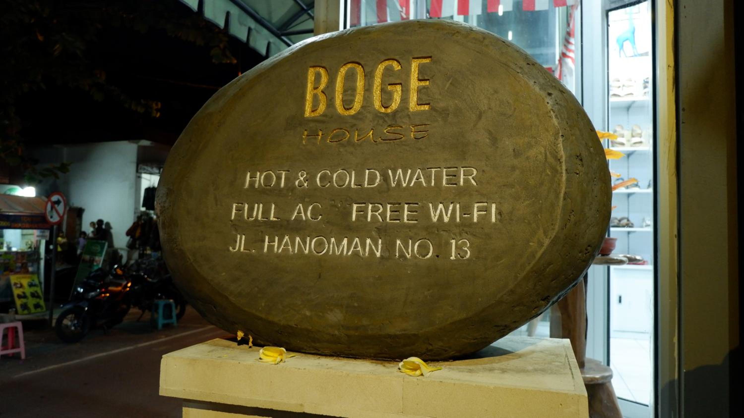 Boge House view 4