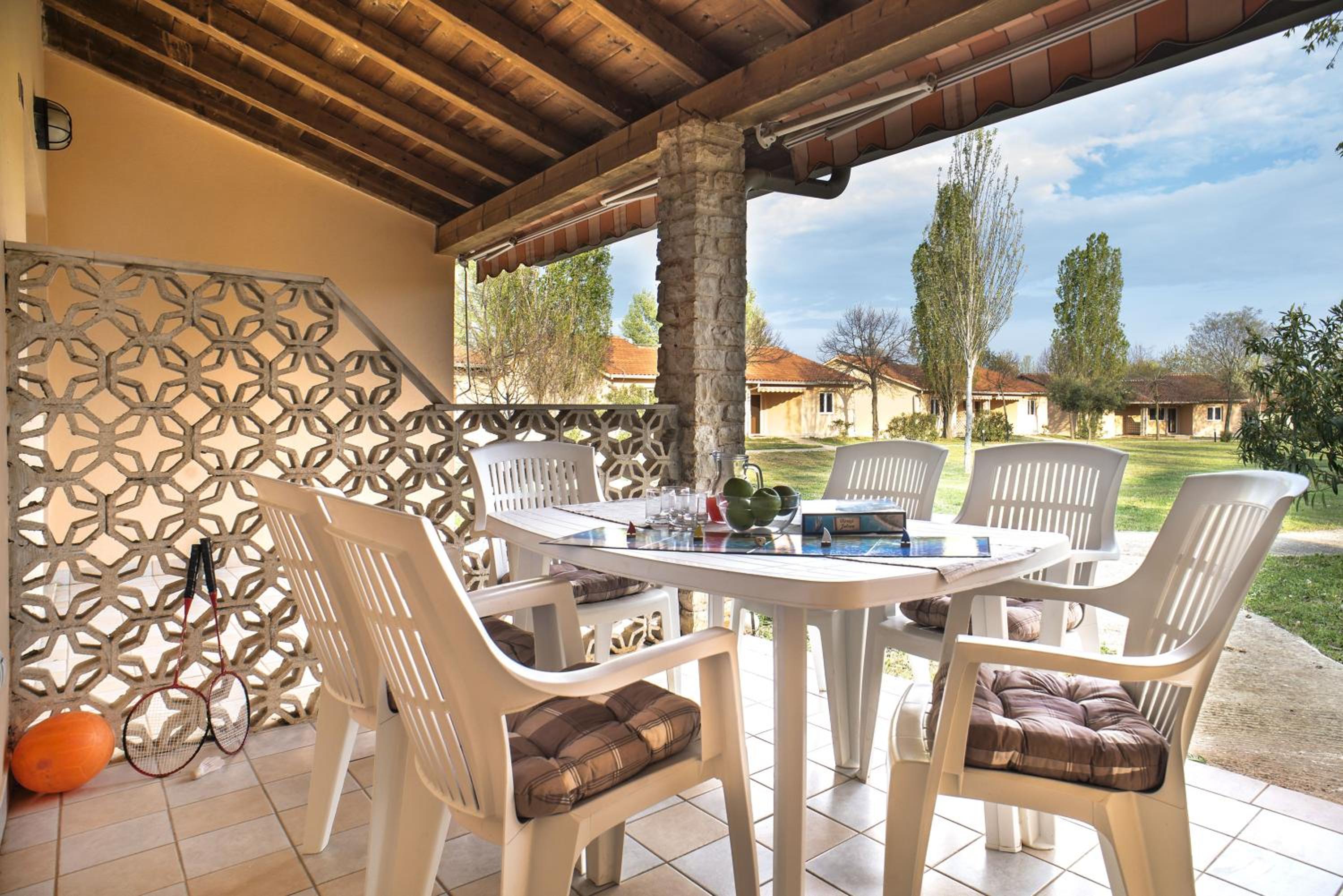 Holiday Centre Bi village