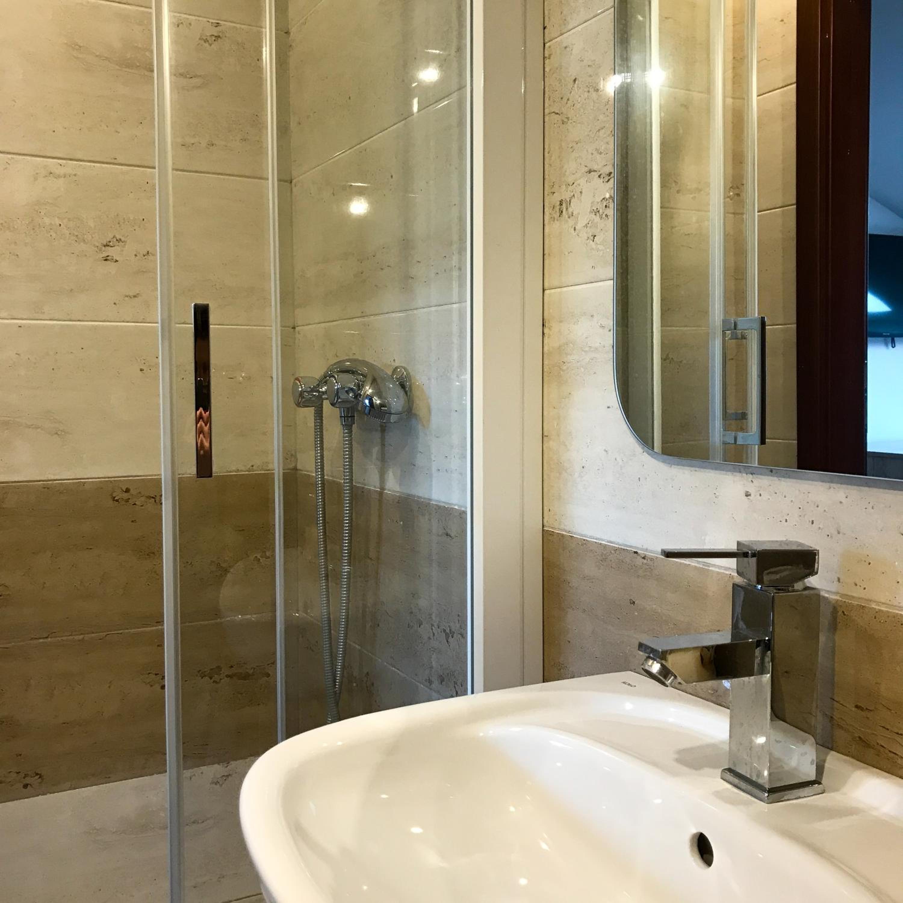 Apartamenty i pokoje nowomiejska 119