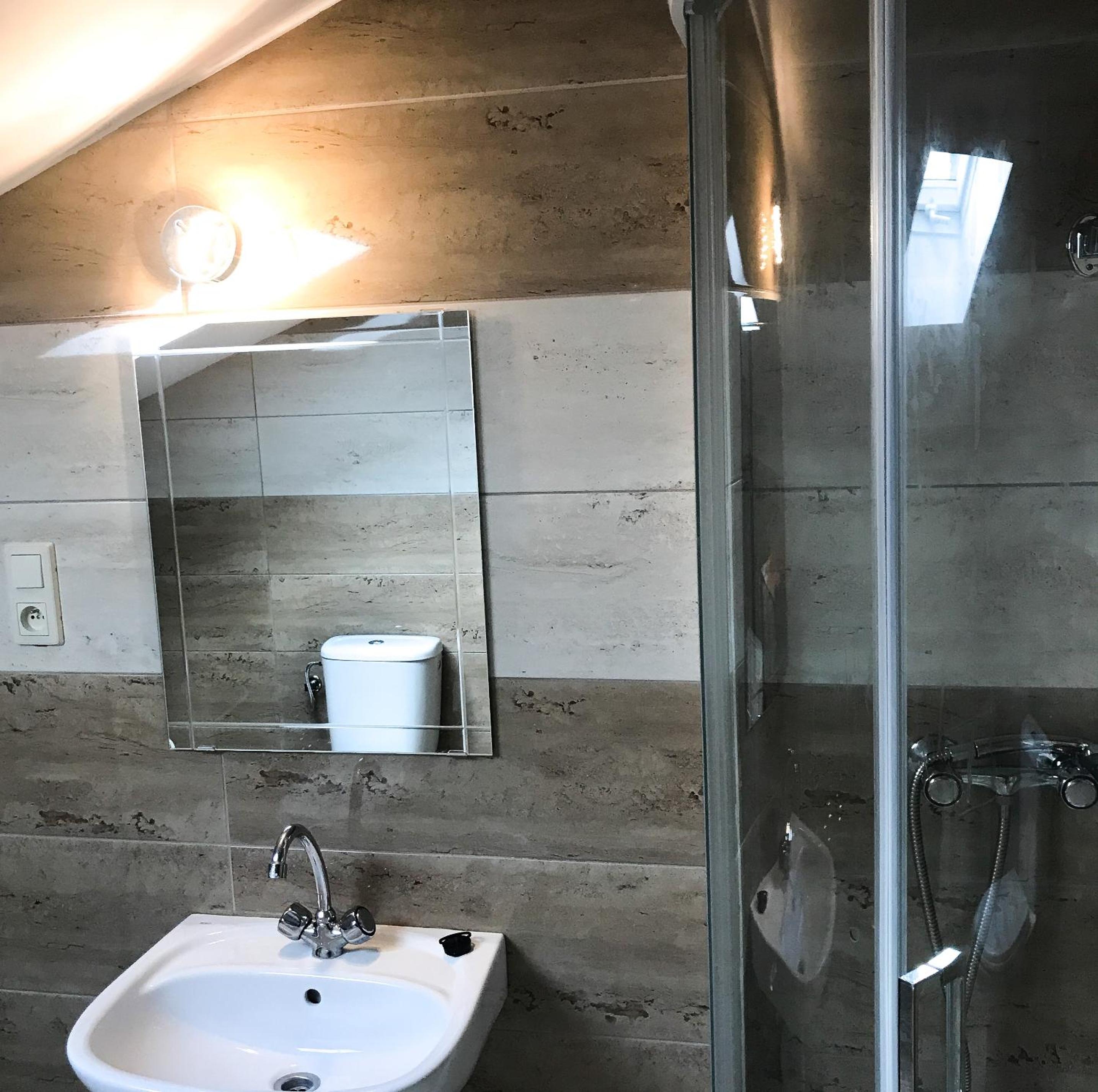 Apartamenty i pokoje nowomiejska 119