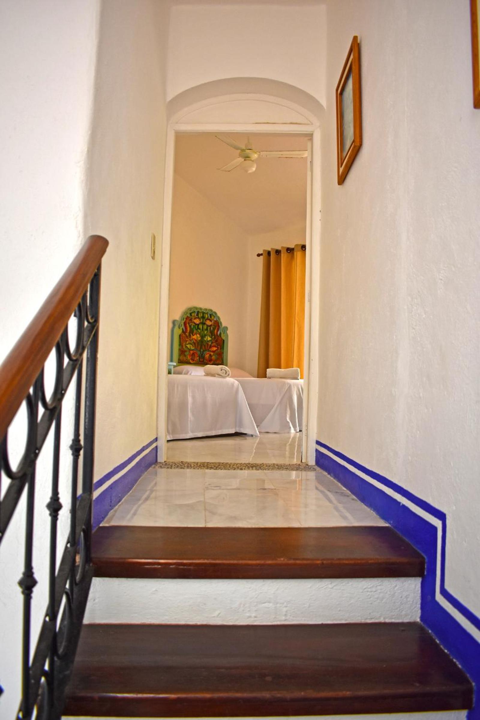 Aca Suites Ixtapa