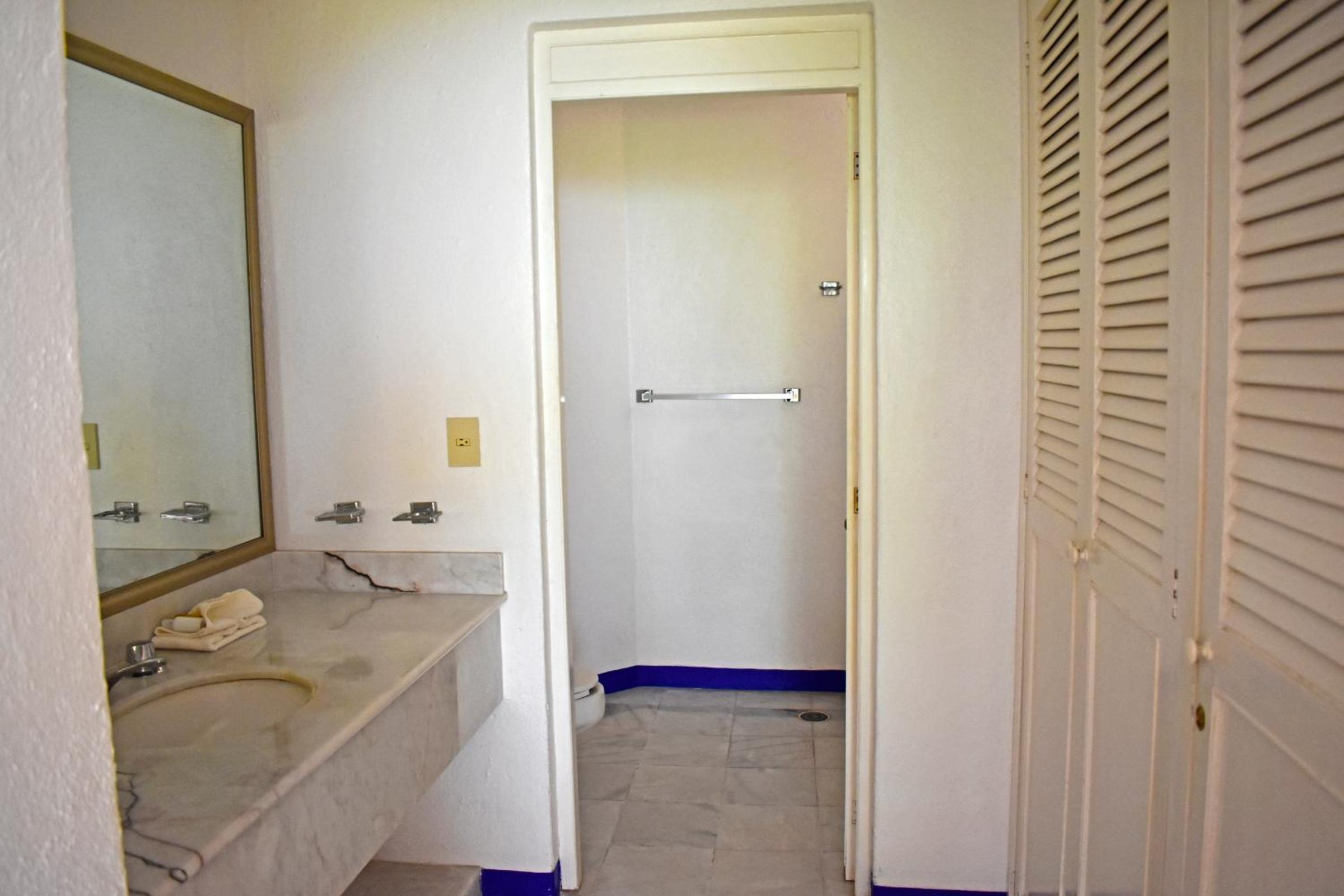 Aca Suites Ixtapa