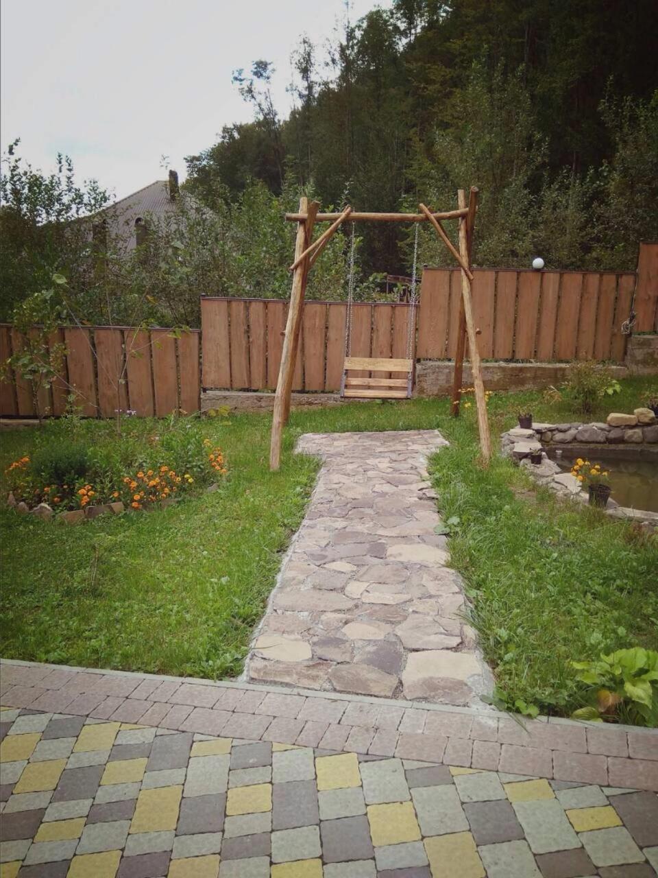 Photo 11