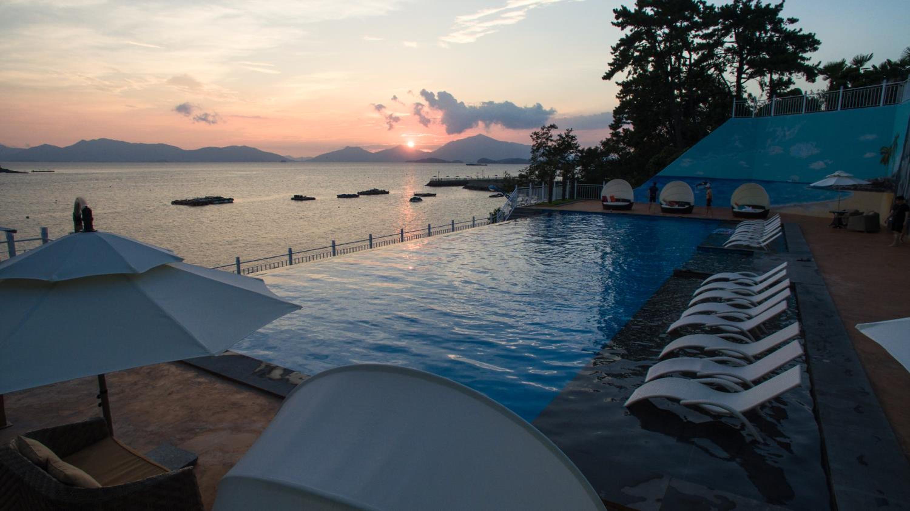 Arte Resort Spa & Pool Villa