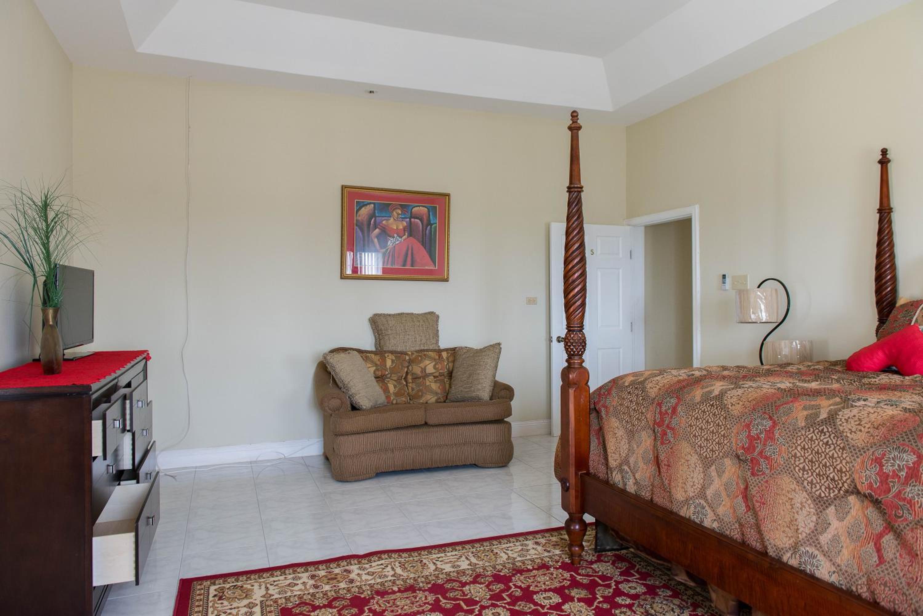 The Royal Kensington Villa 4 view 5