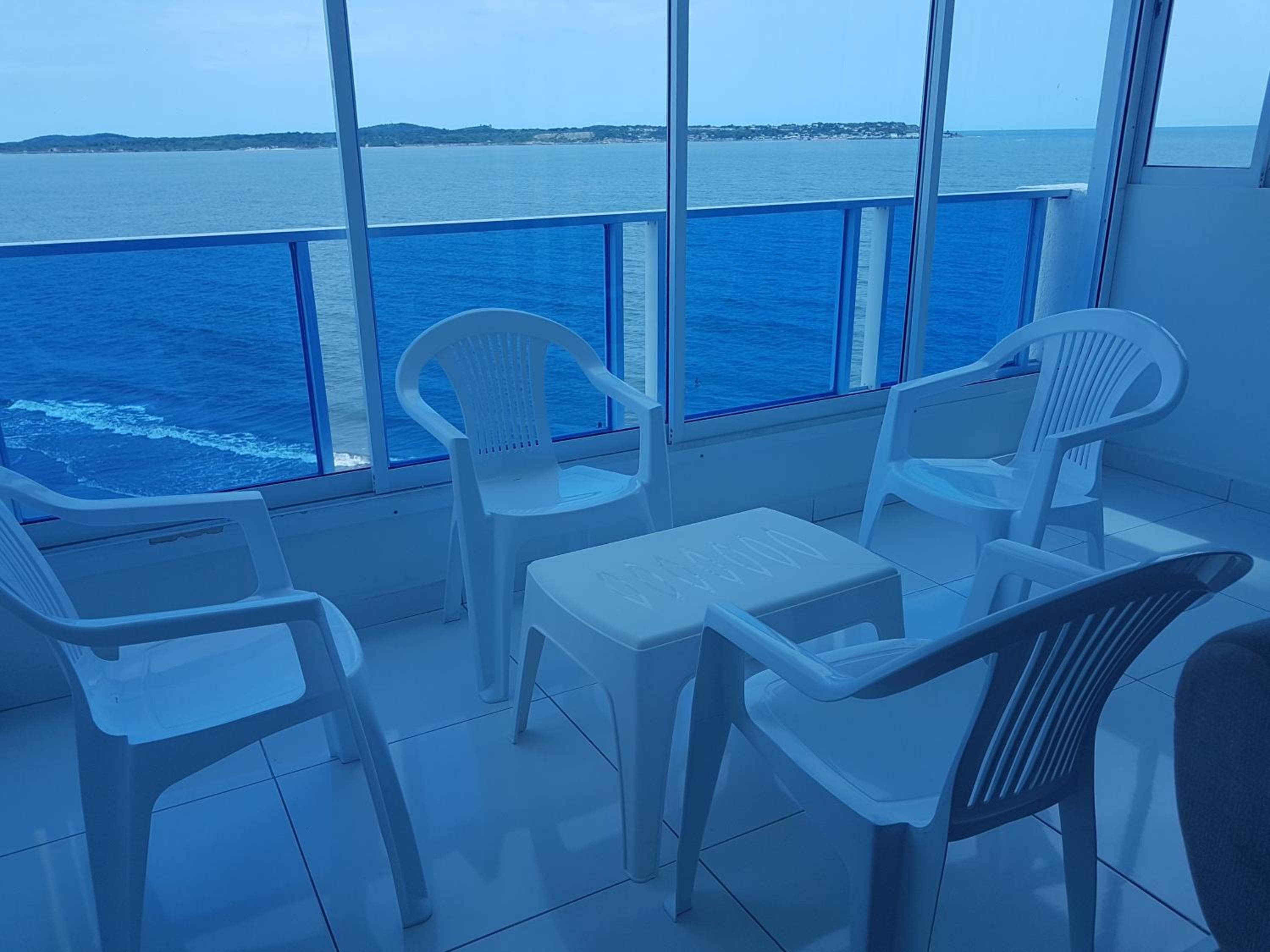 Espectaculares Vistas, Edificio Nautilus, Barrio El Laguito.