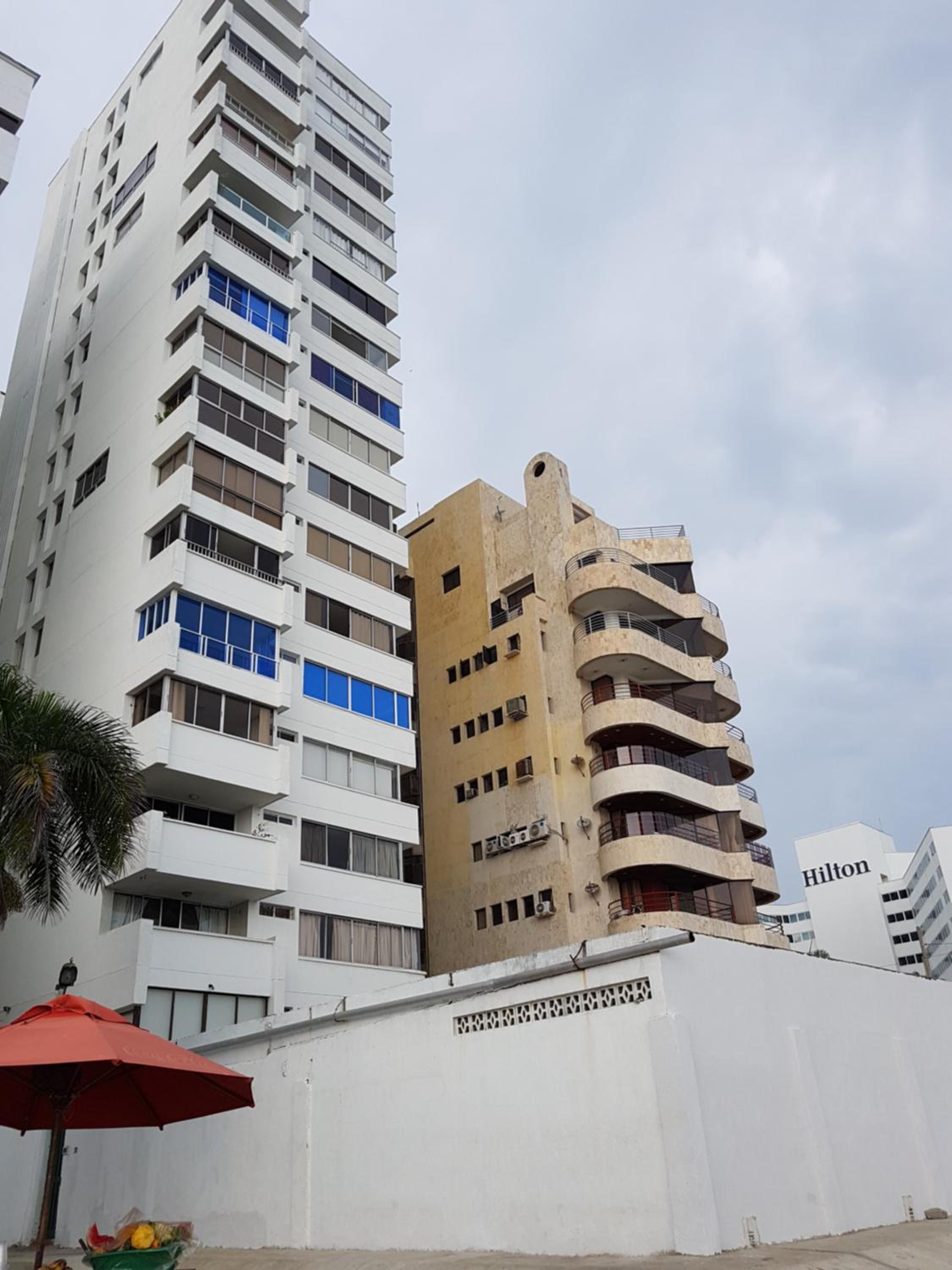 Espectaculares Vistas, Edificio Nautilus, Barrio El Laguito.