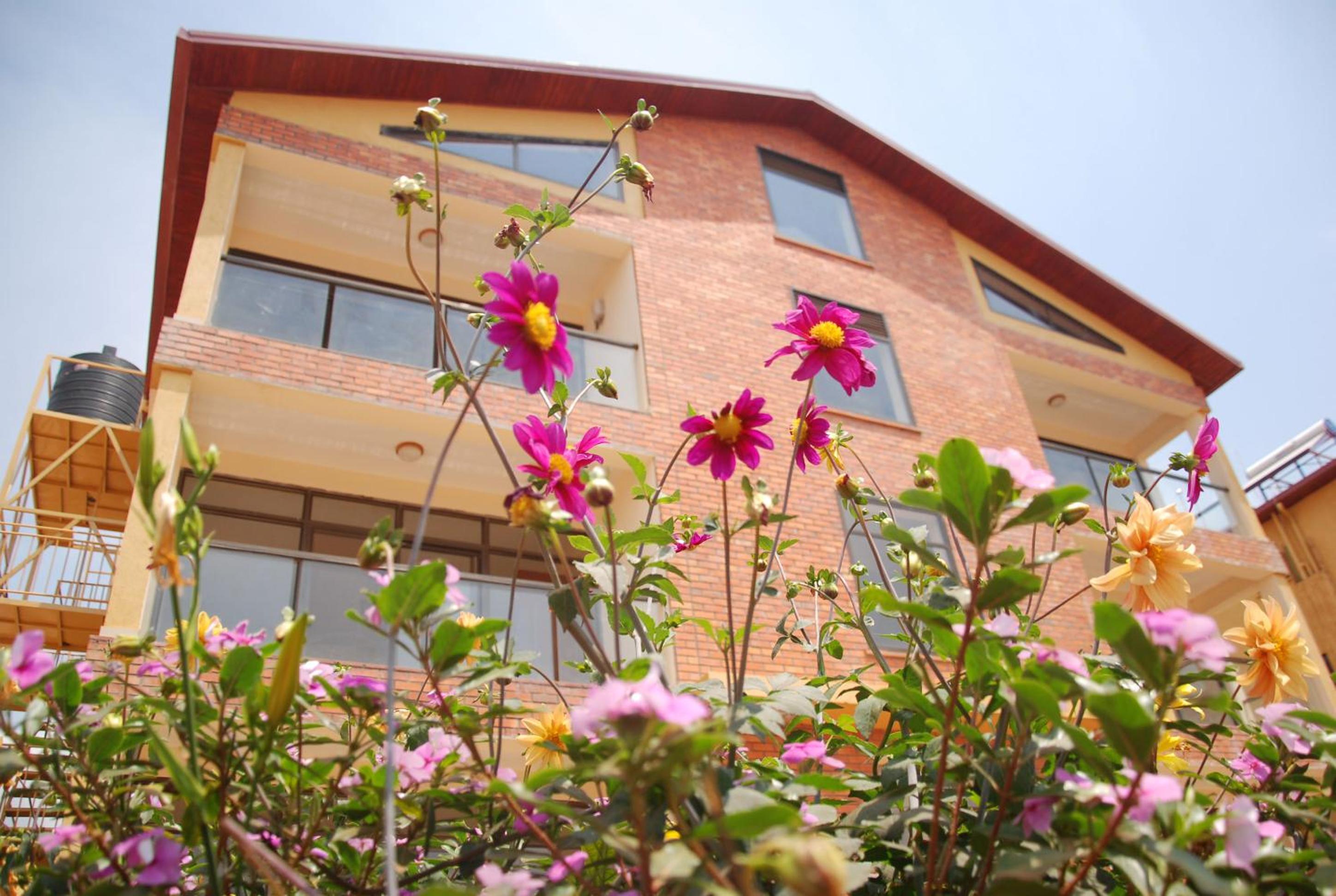 Kigali Village Suites