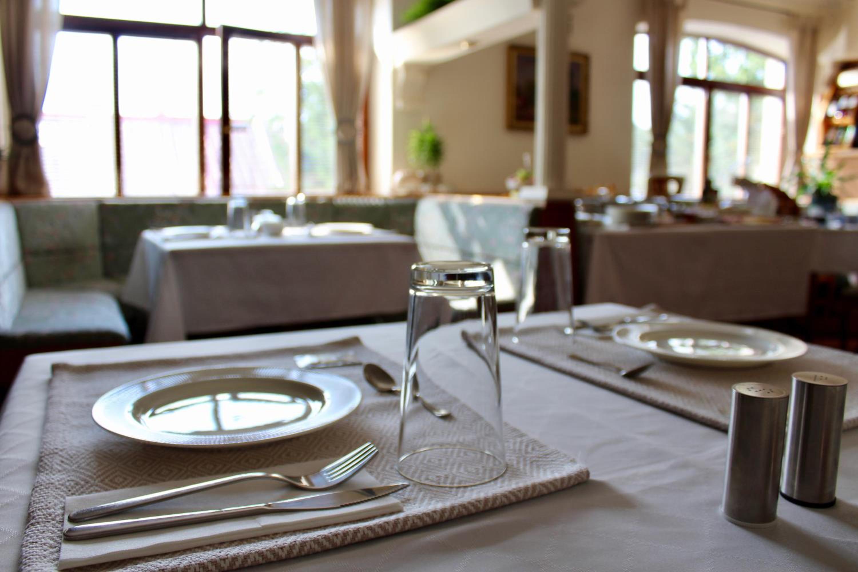 Penzión Wellness & Restaurant Zoborská, free parking