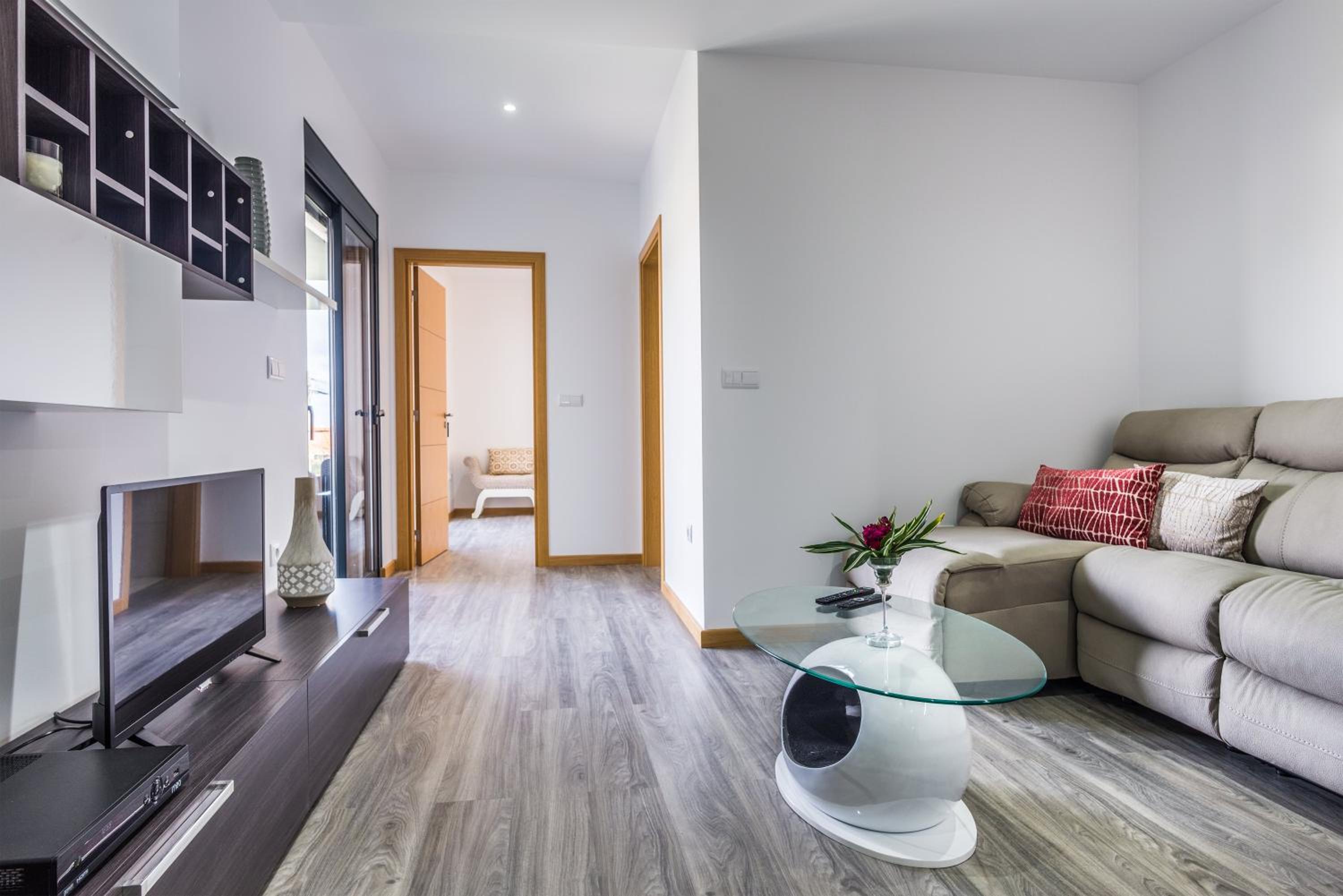 Enxurros House