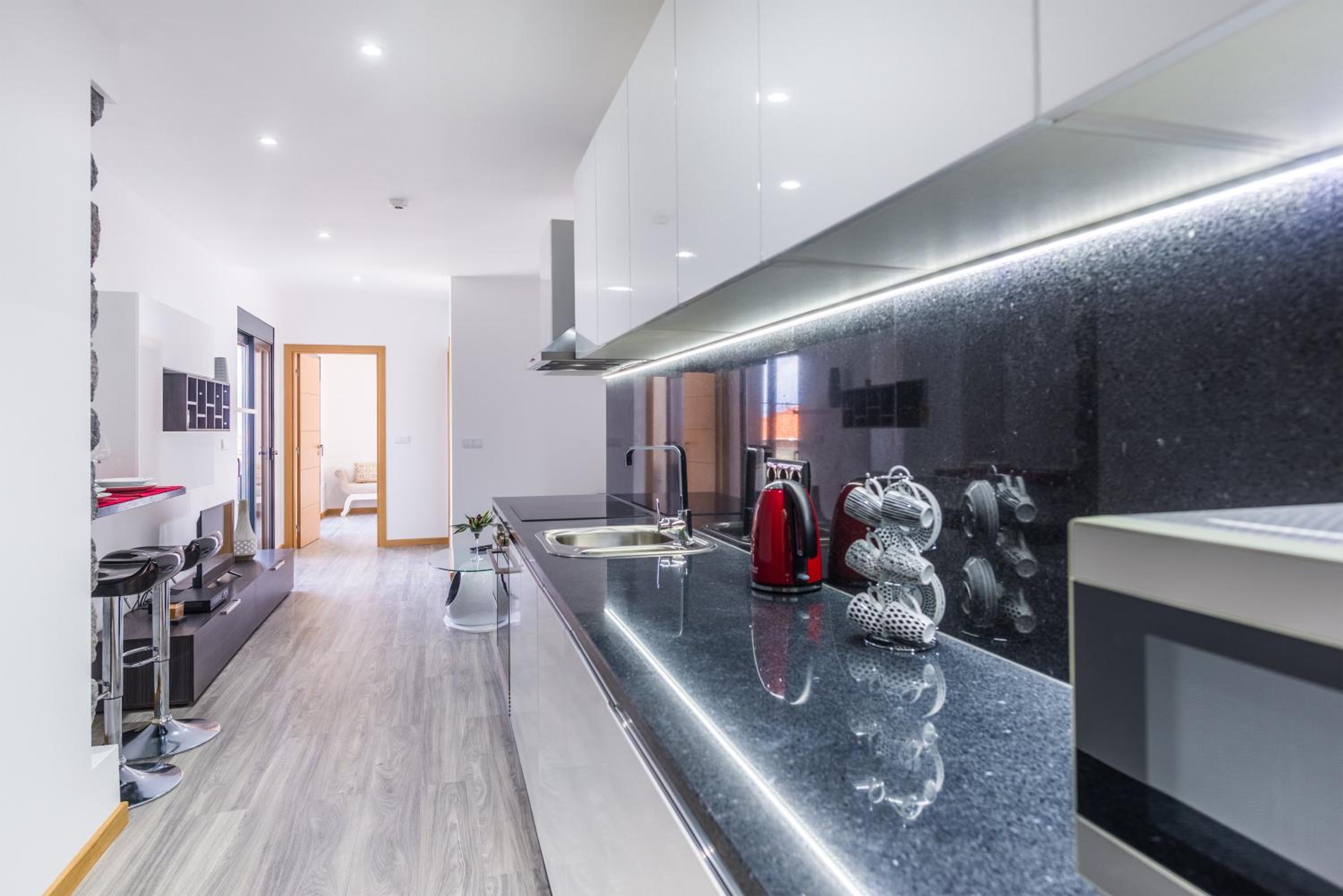 Enxurros House