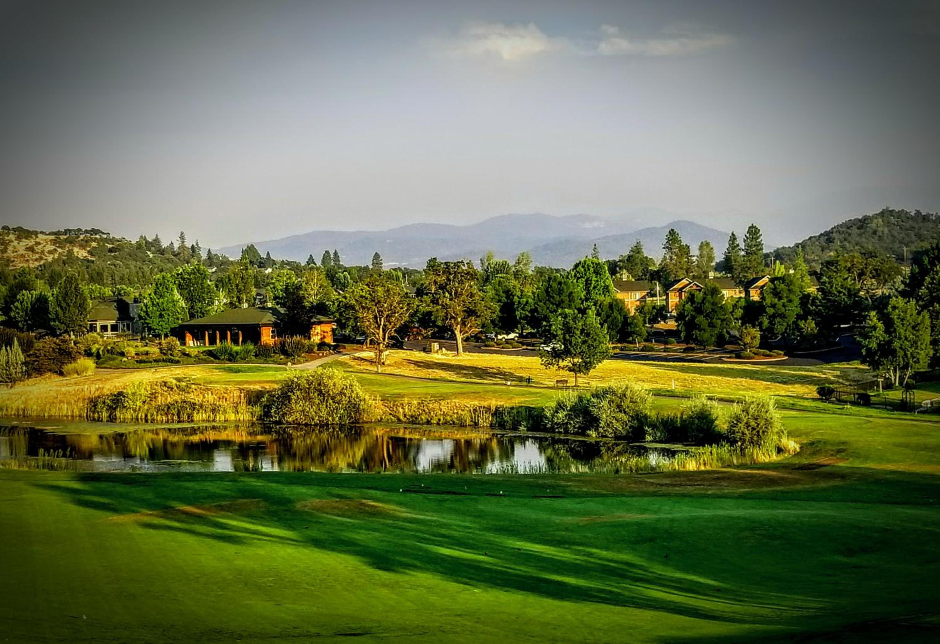 Medford Vacations - Resort at Eagle Point Golf Club Lodging - Property Image 24