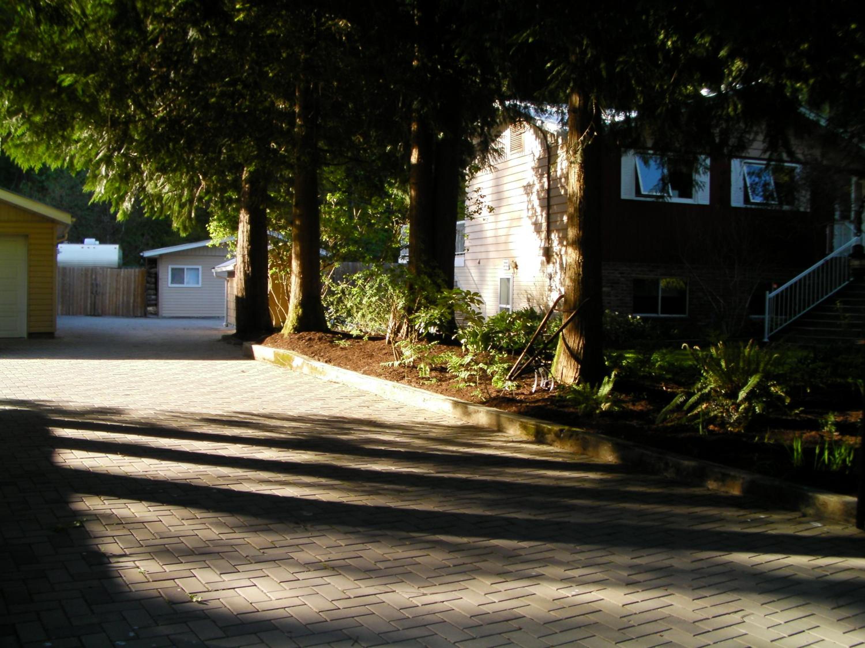 Riverbend Guest House