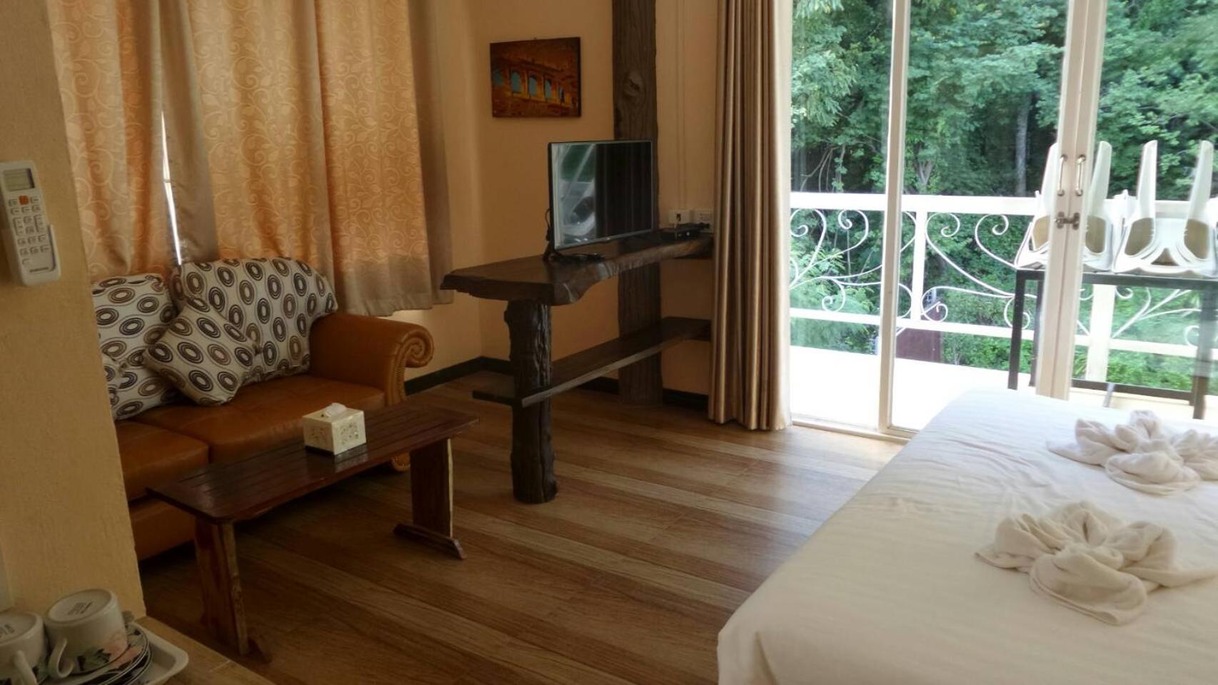 Rao Ga Khao Resort