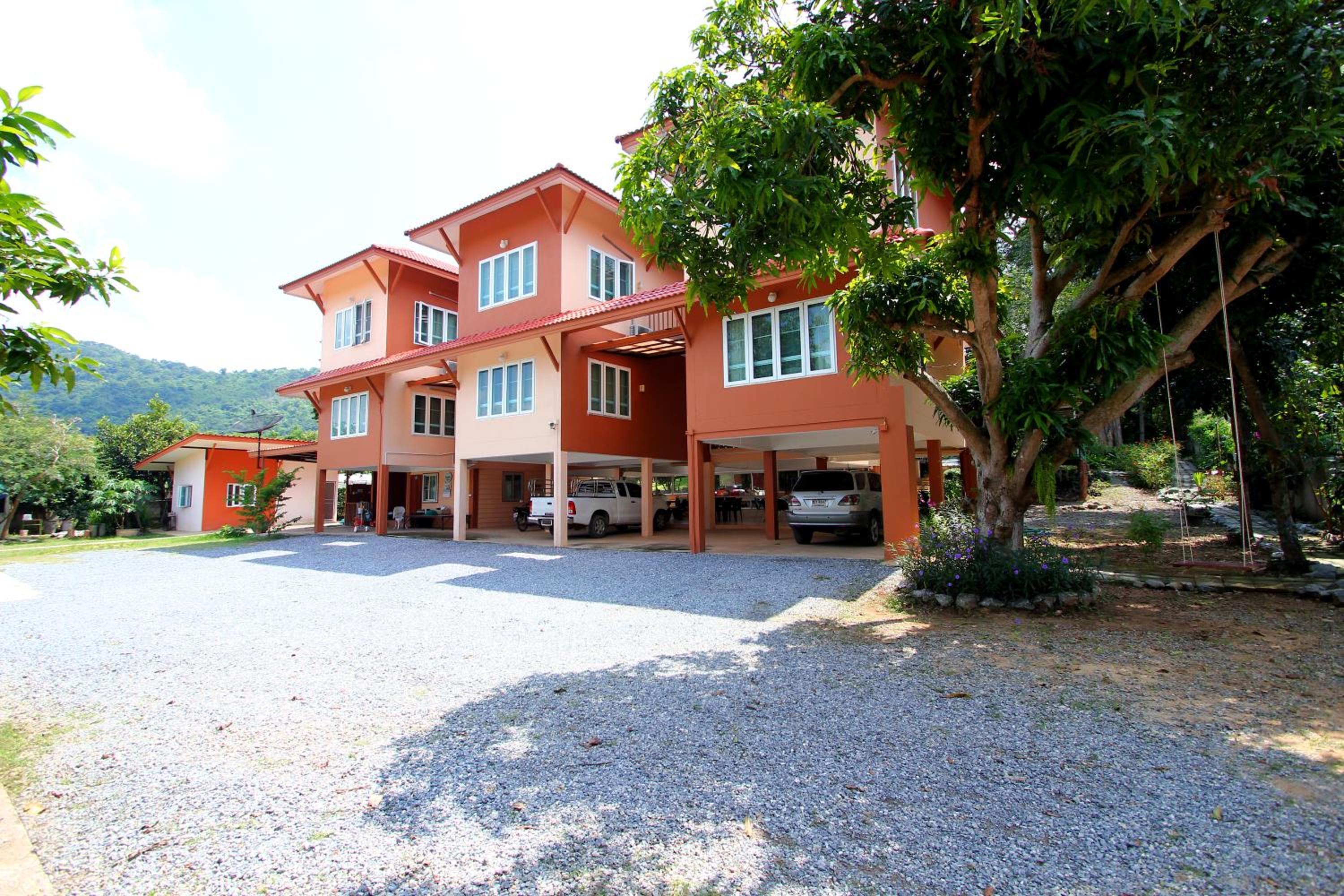 Baan Pordee Homestay view 3