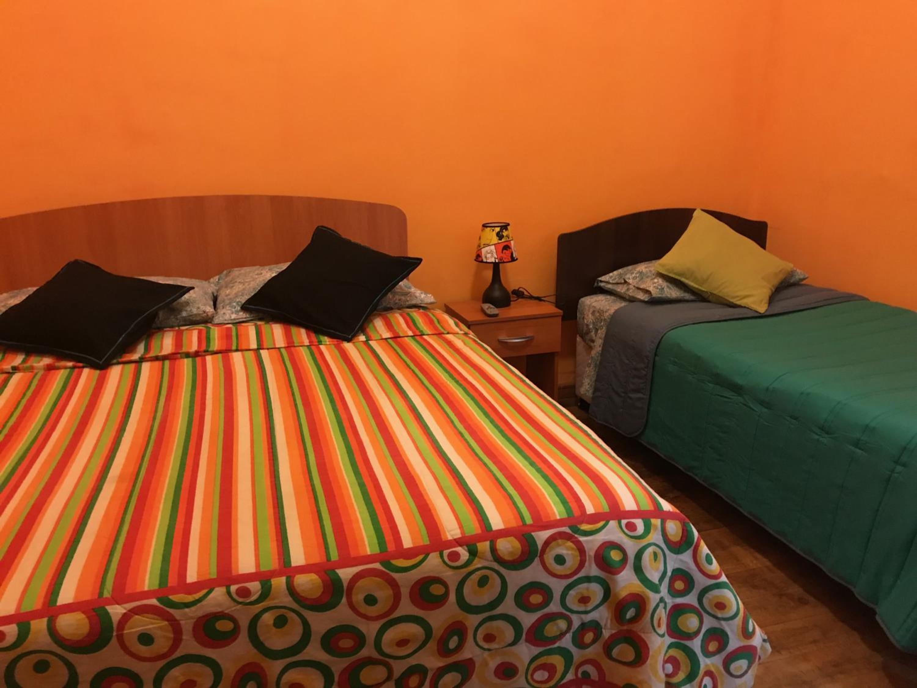 Hostal Tricontinental