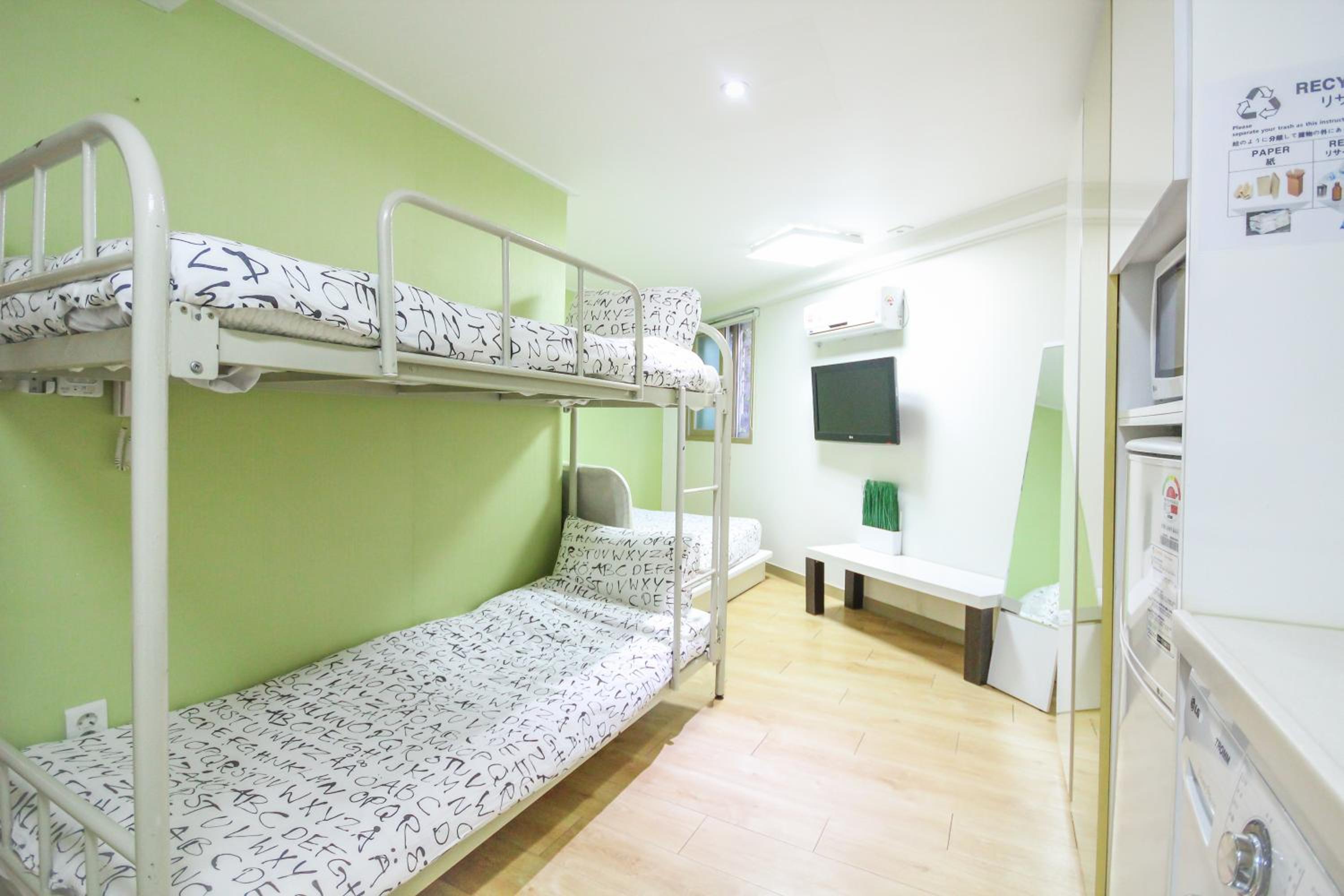 Zaza Backpackers hostel