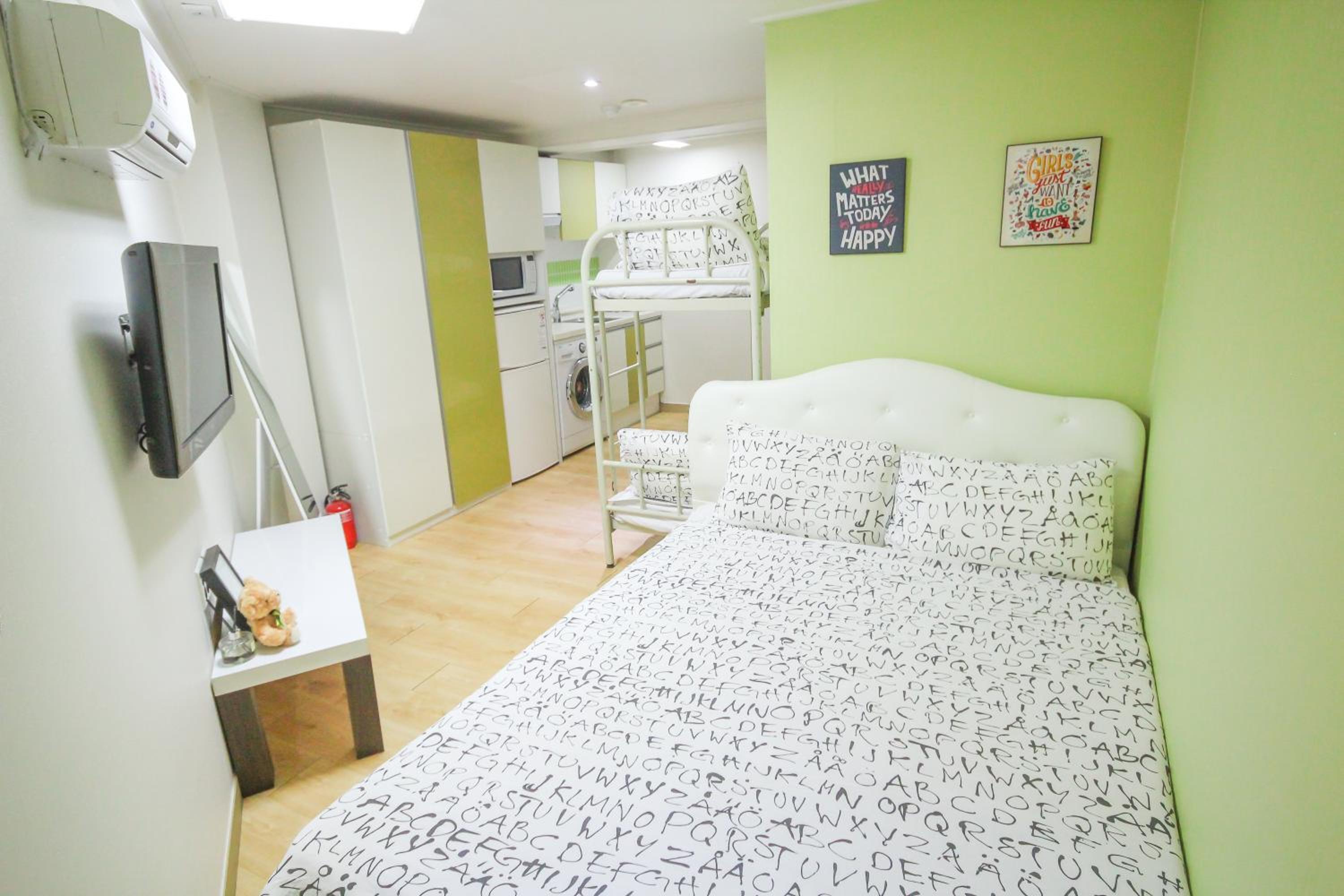 Zaza Backpackers hostel