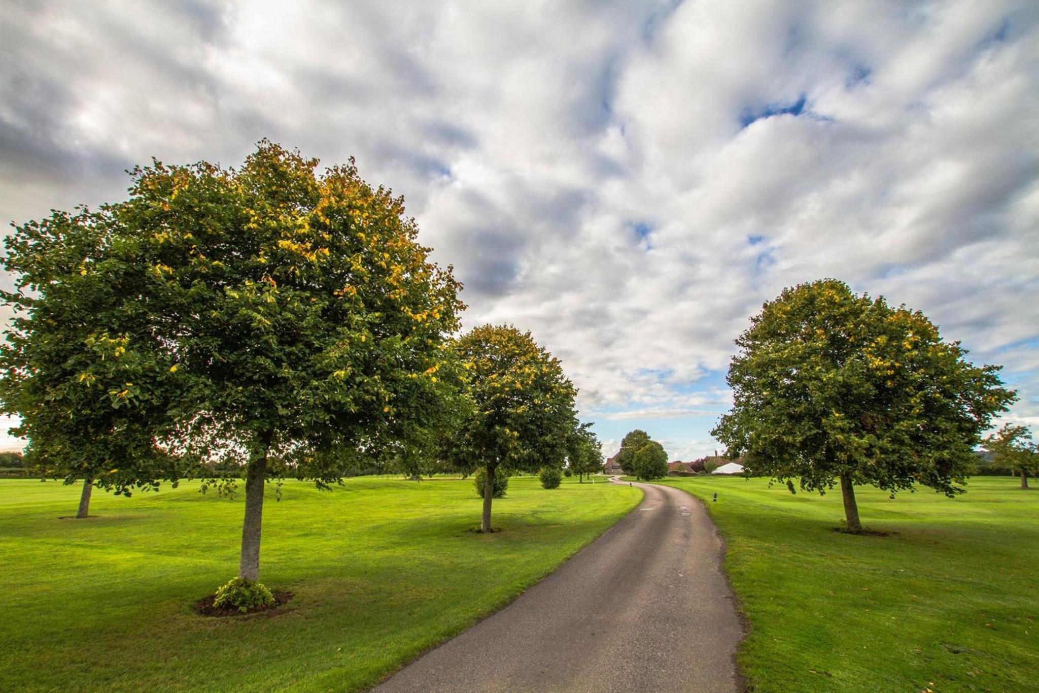 Mendip Spring Golf and Country Club view 5