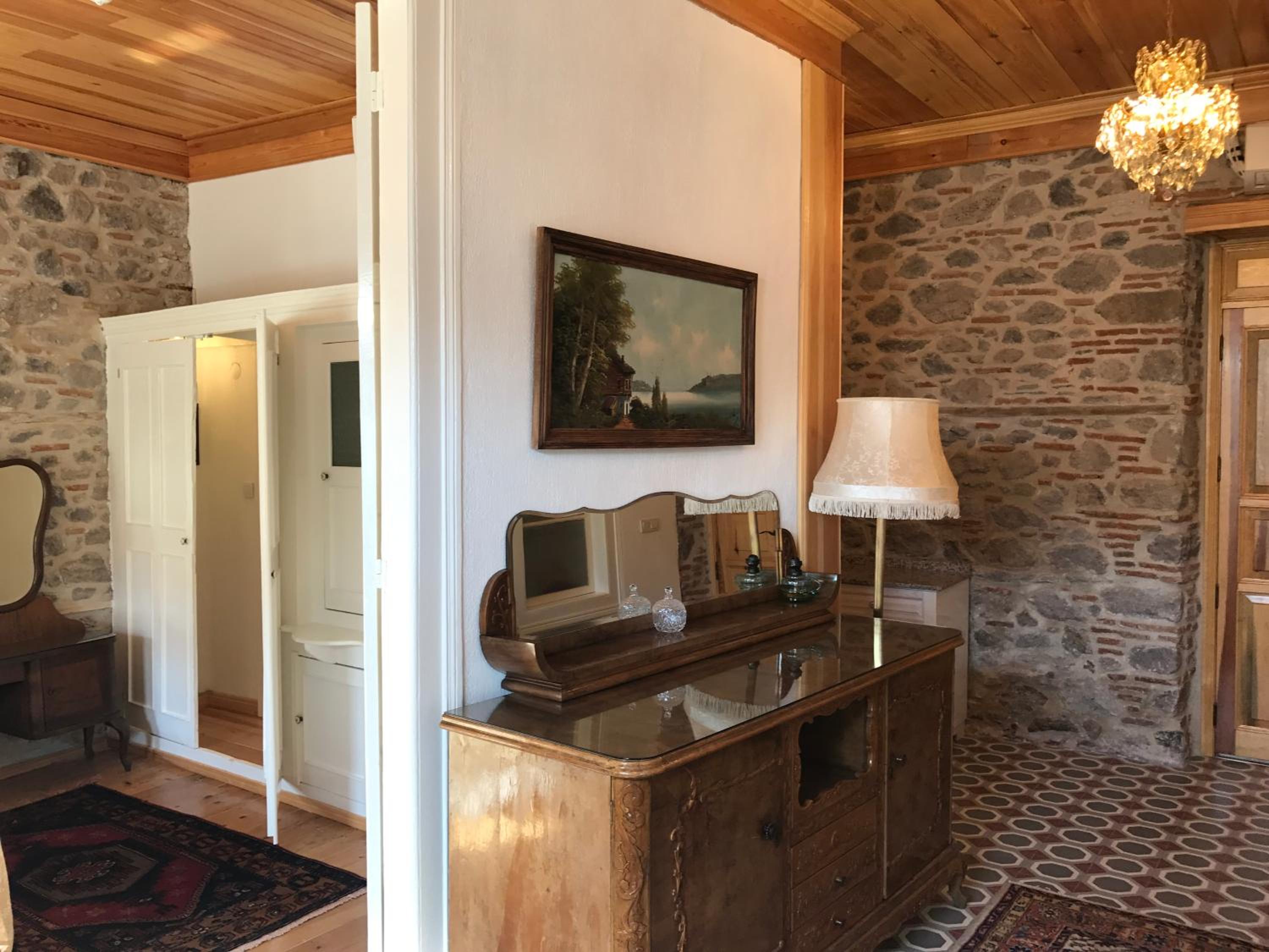 Dutlu Konak - Image 52