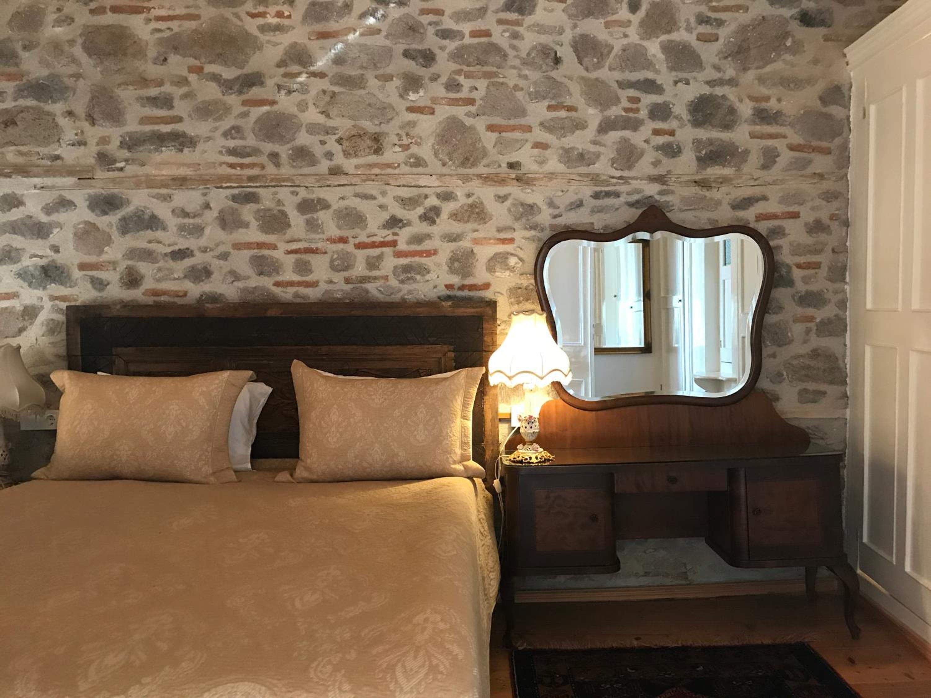 Dutlu Konak - Image 49