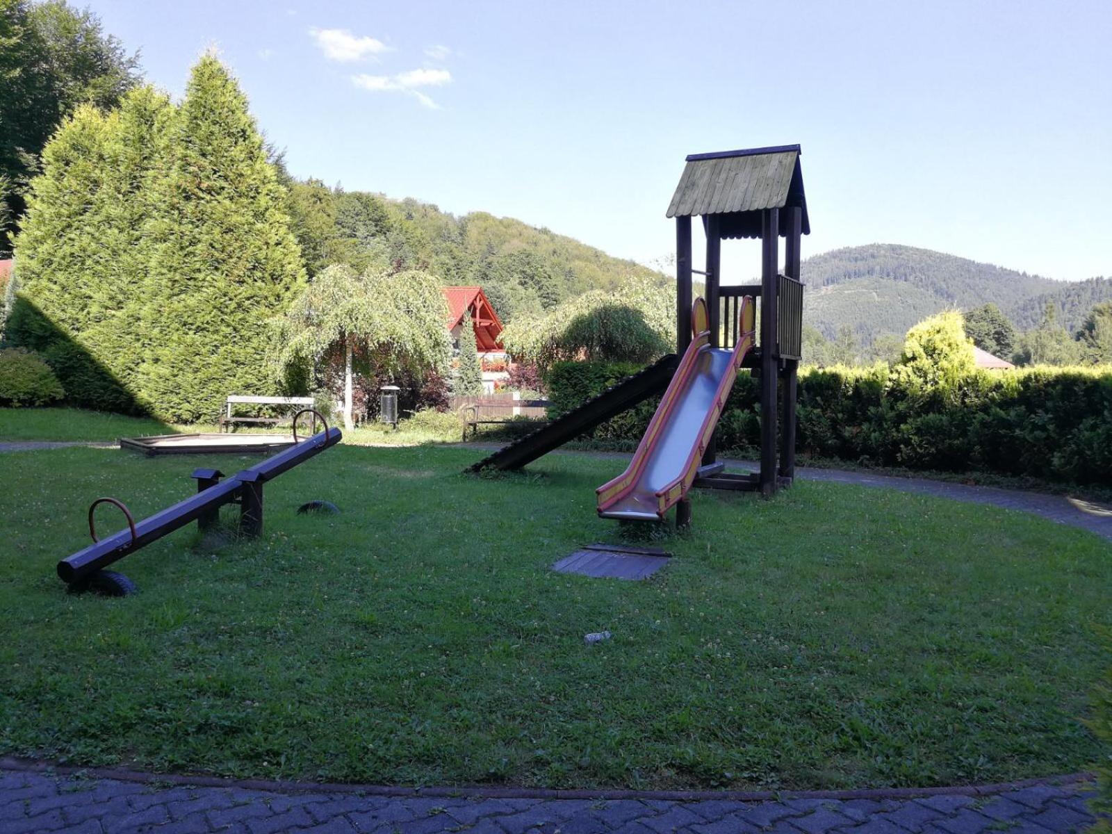 Photo 33